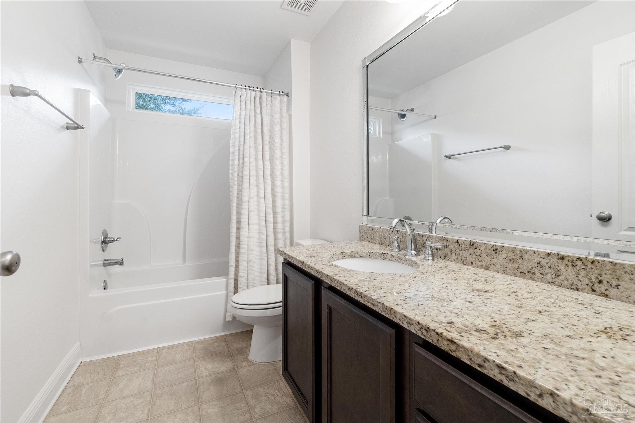 532 Edith Ln