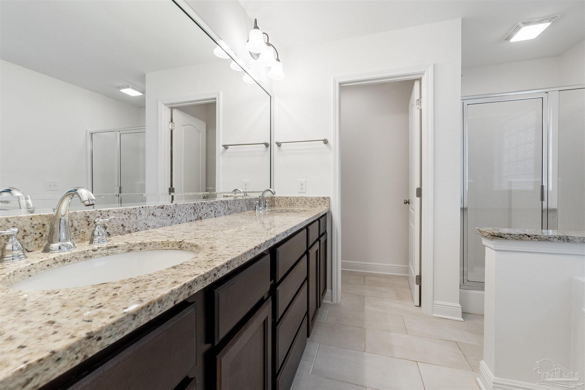 532 Edith Ln