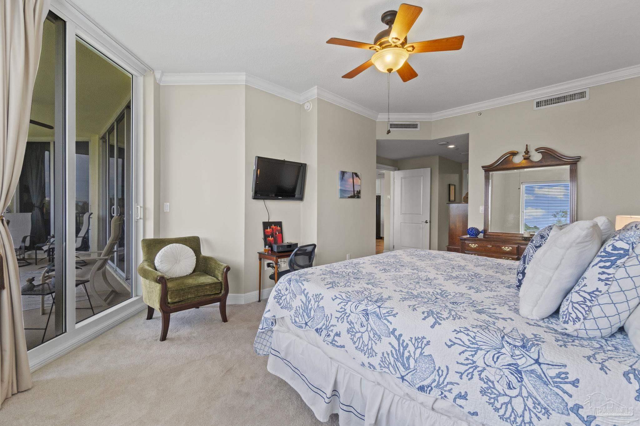 645 Lost Key Dr # 204