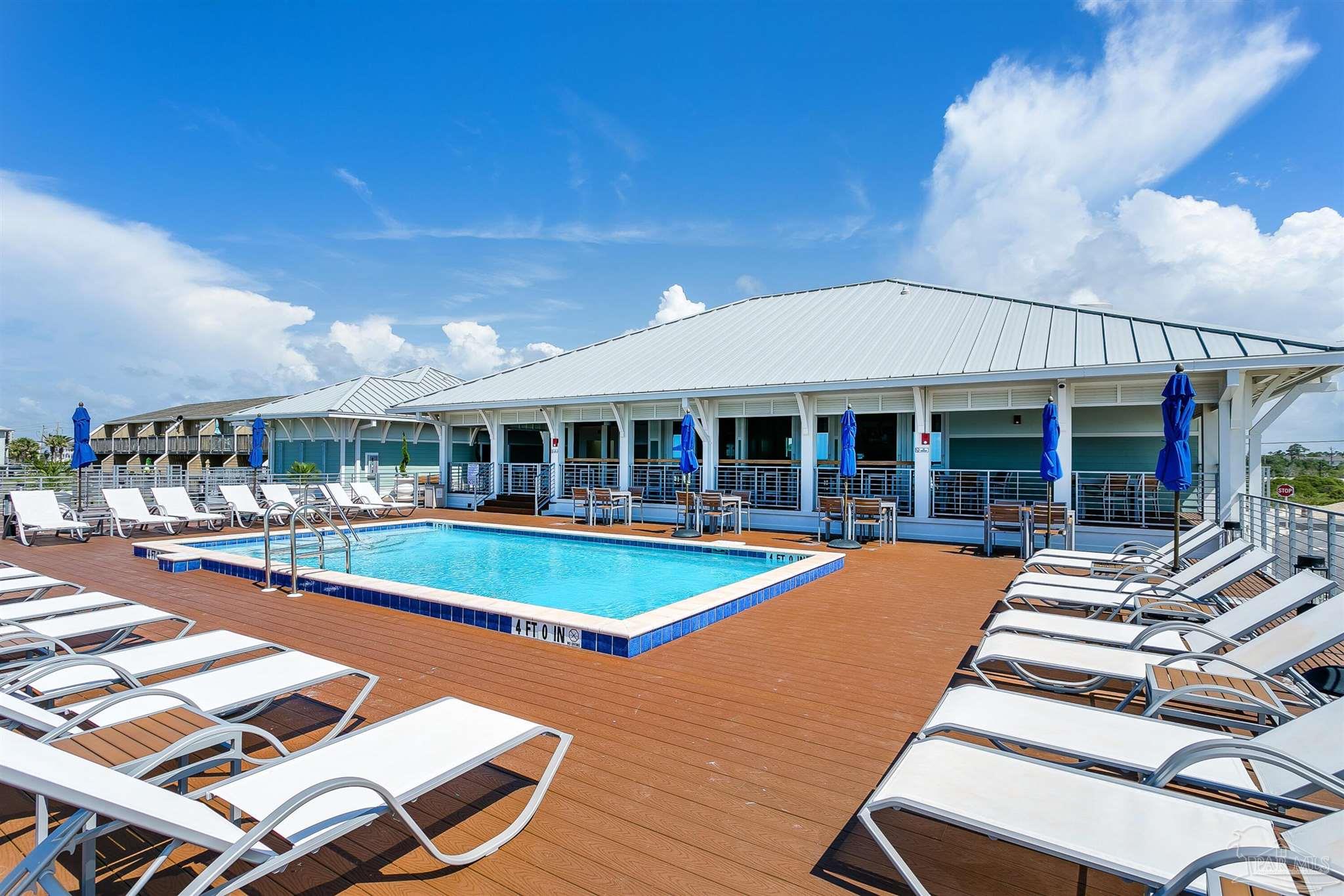 645 Lost Key Dr # 204