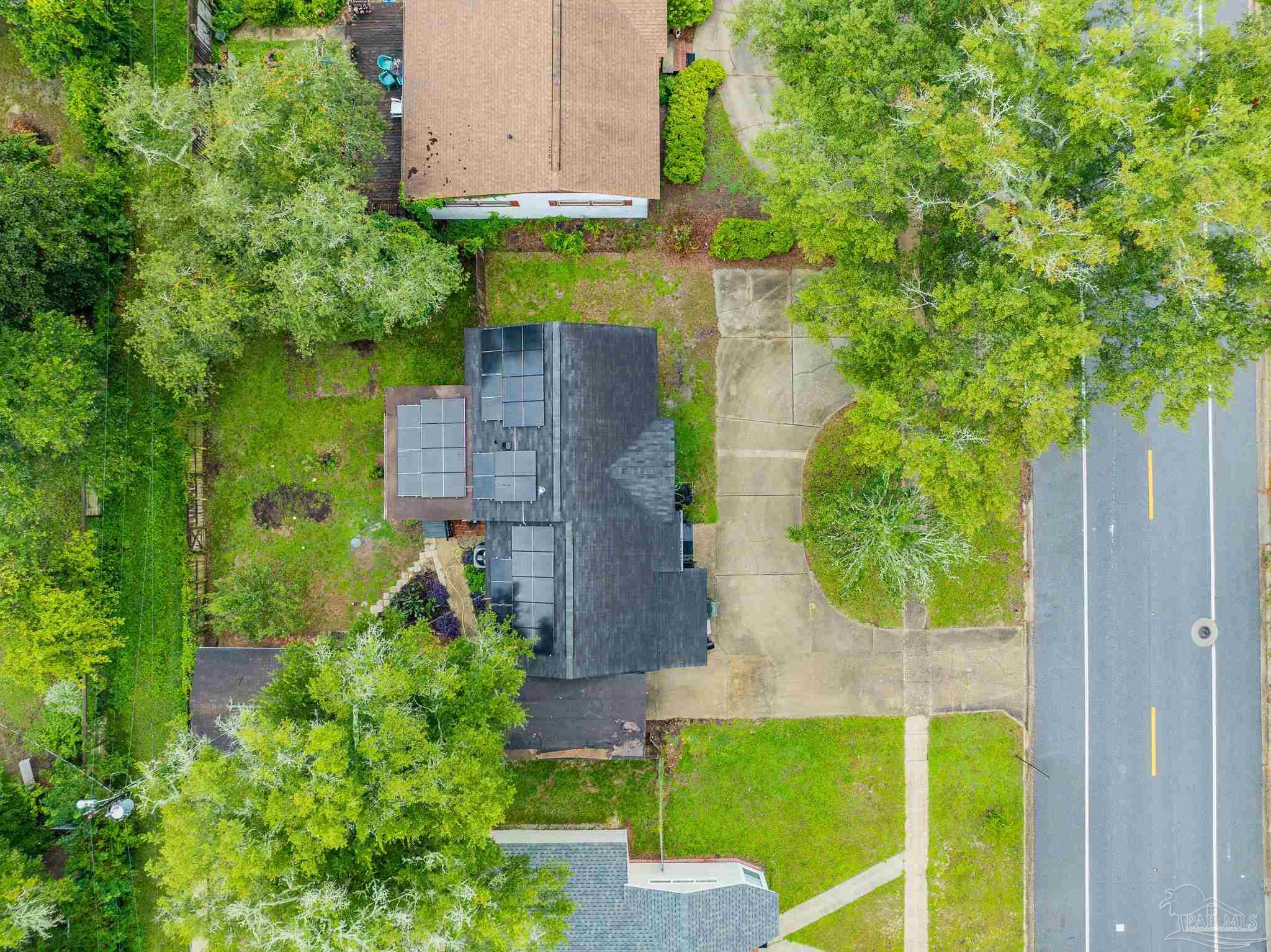 211 W Sunset Ave