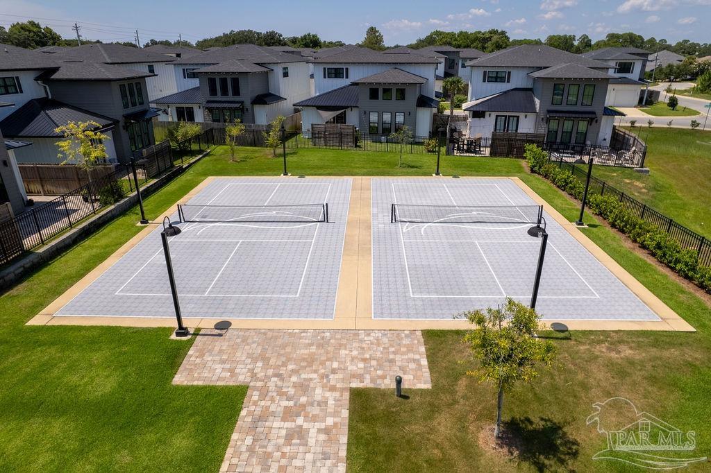 5614 Trout Ln