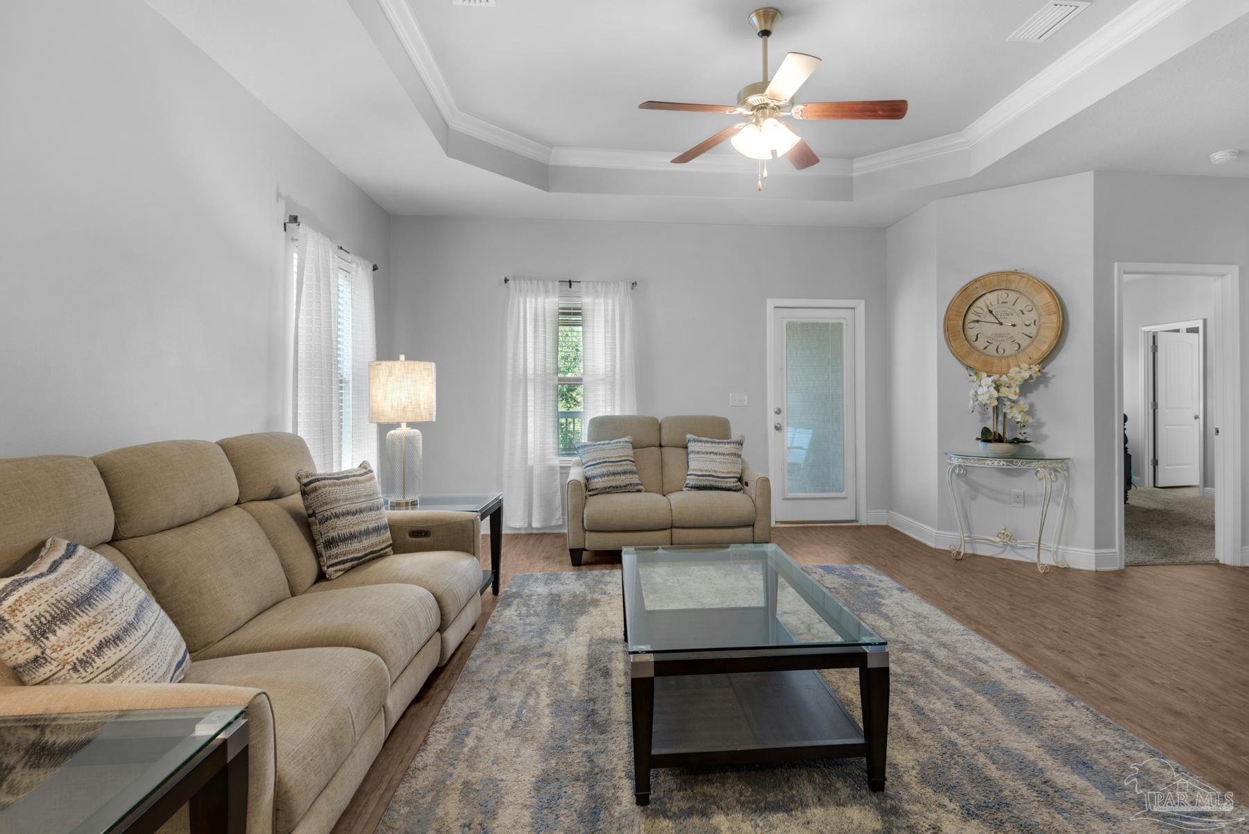 6311 Ladera Trl