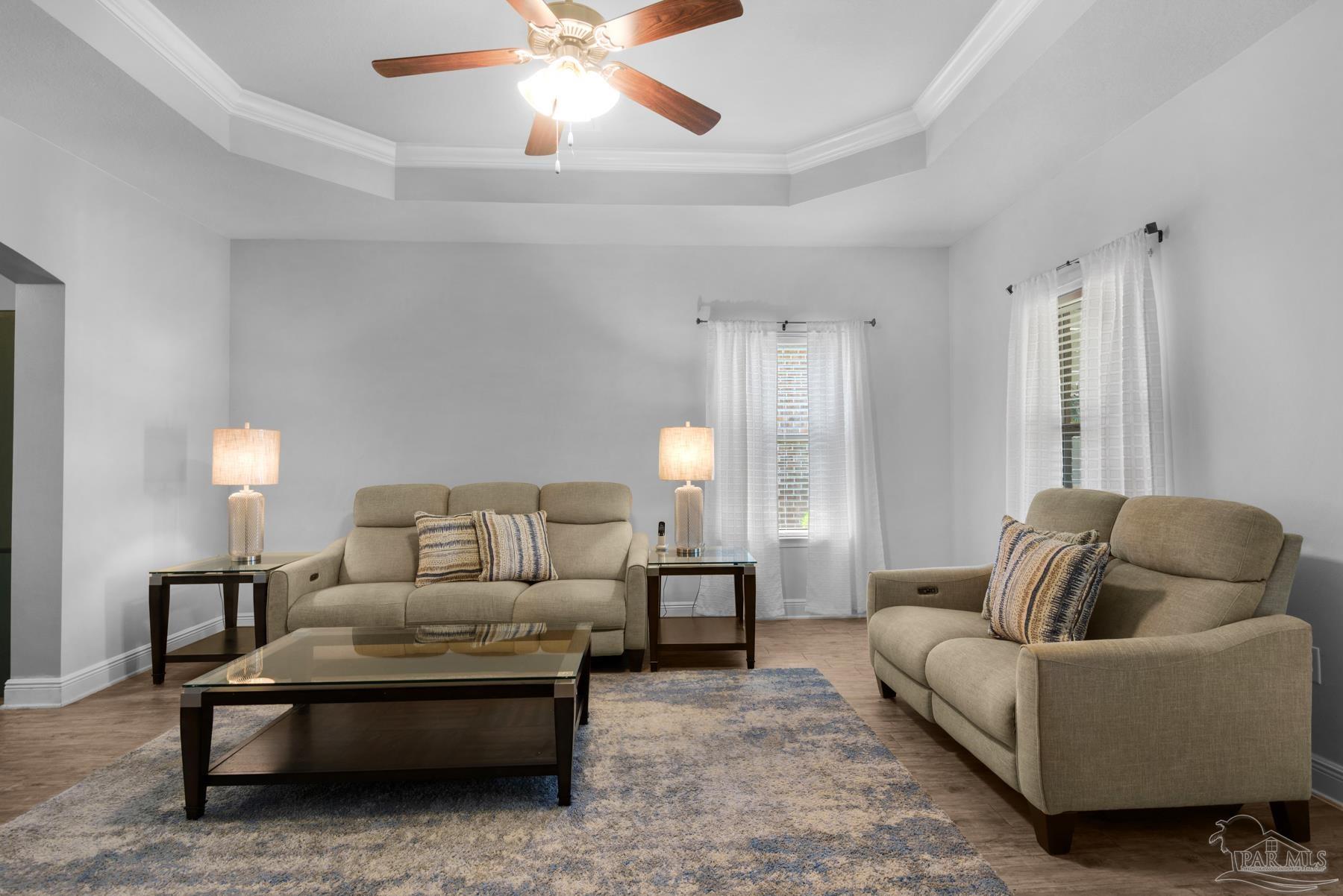 6311 Ladera Trl