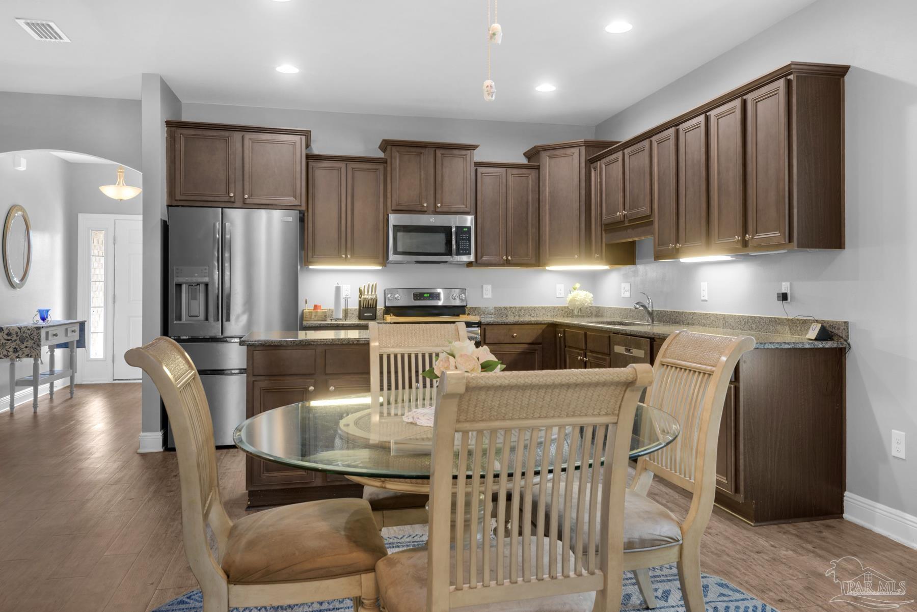 6311 Ladera Trl