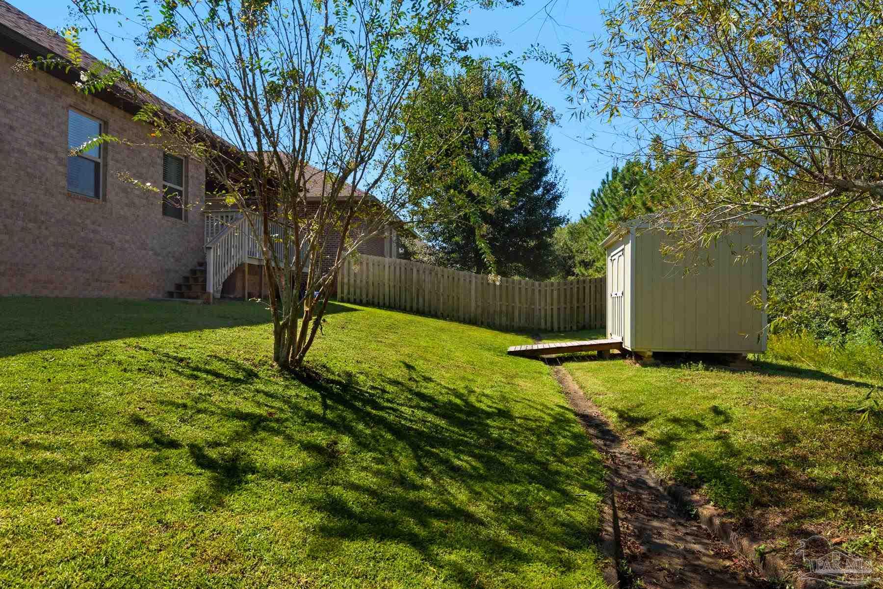 6311 Ladera Trl