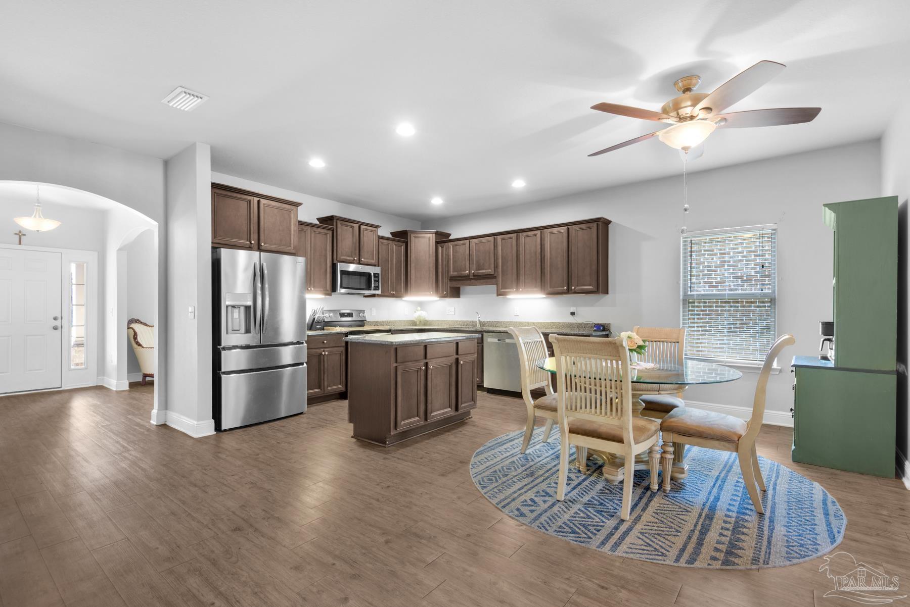 6311 Ladera Trl