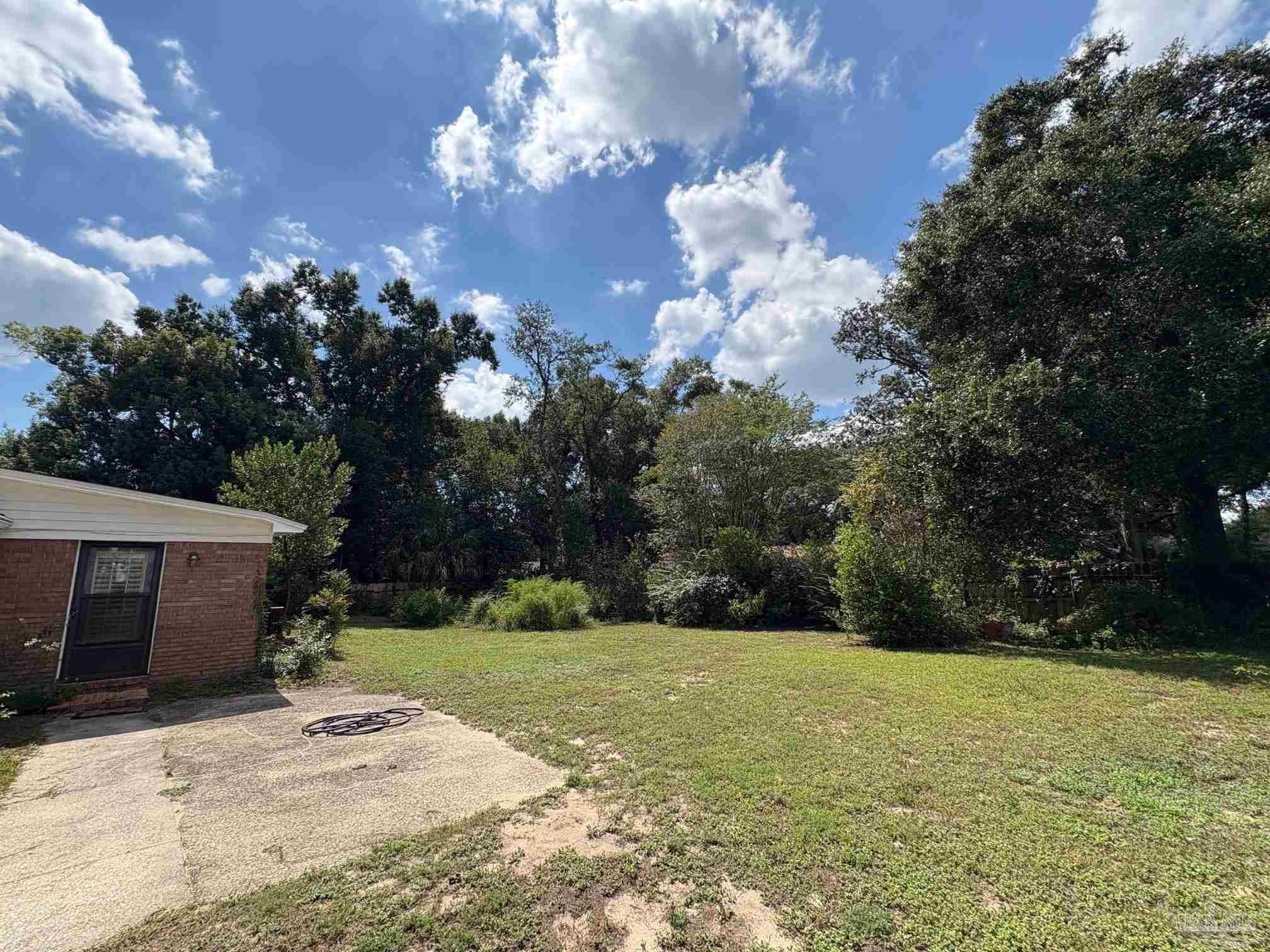 307 N 57th Ave