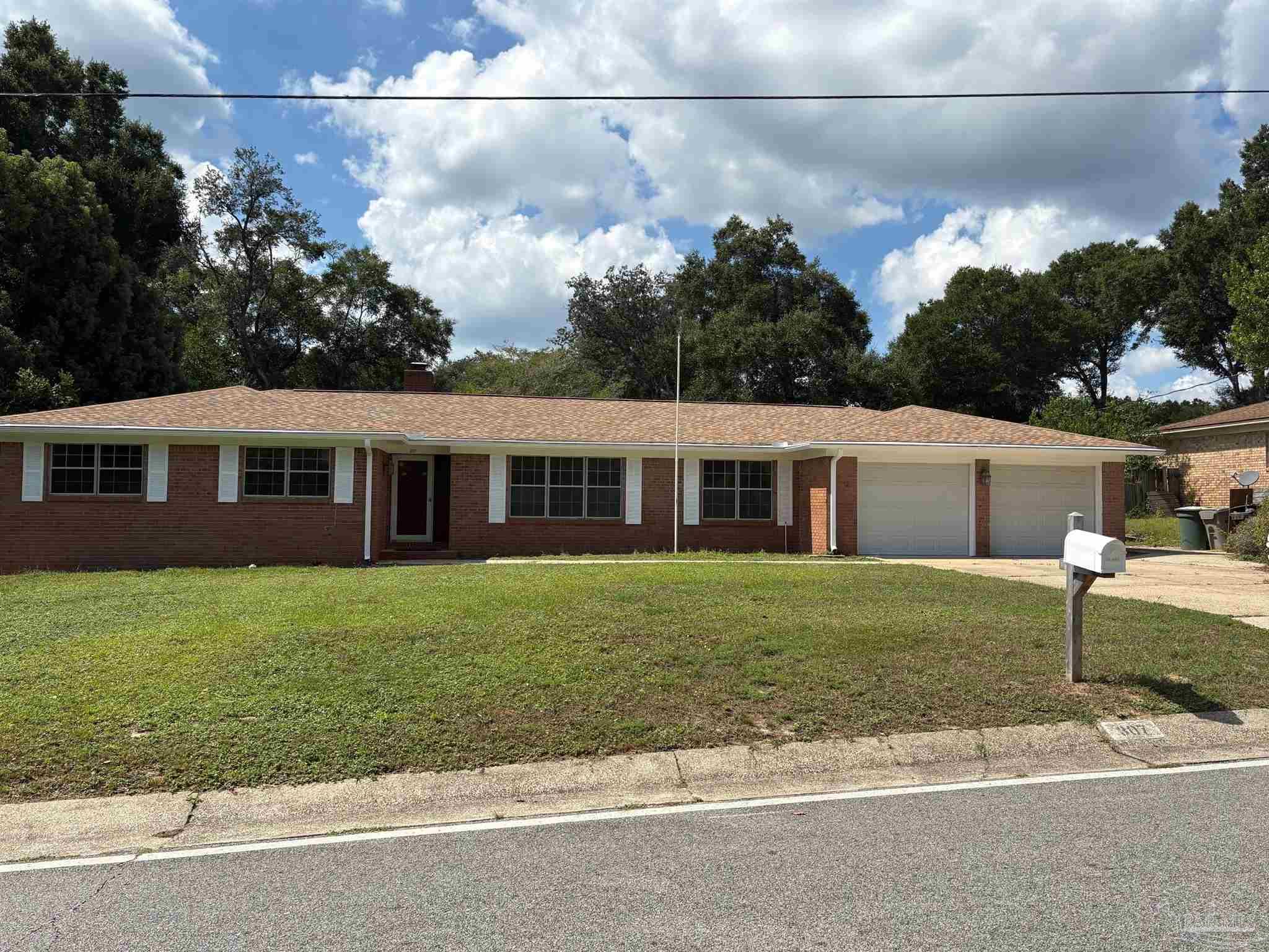 307 N 57th Ave
