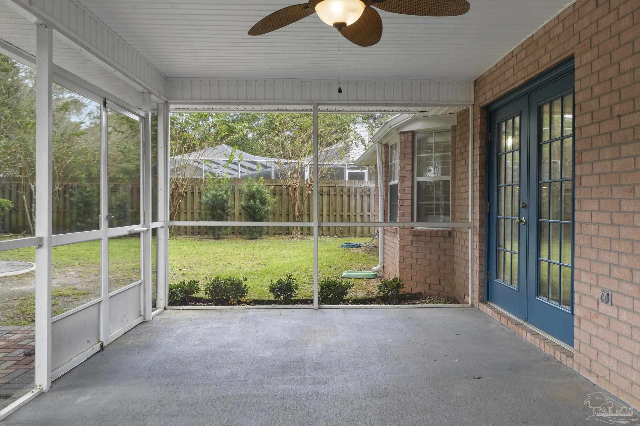 10905 Trellis Ln