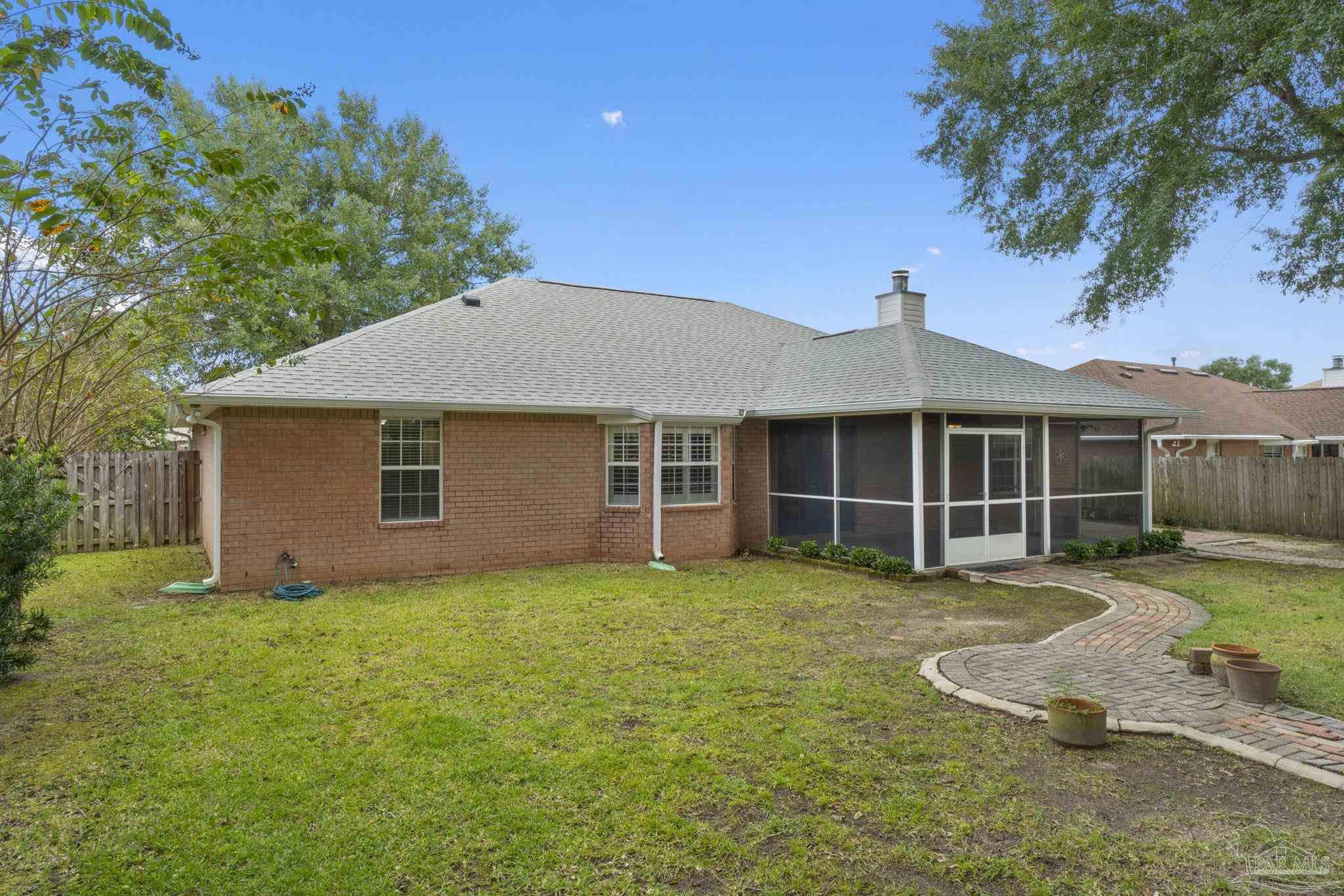 10905 Trellis Ln