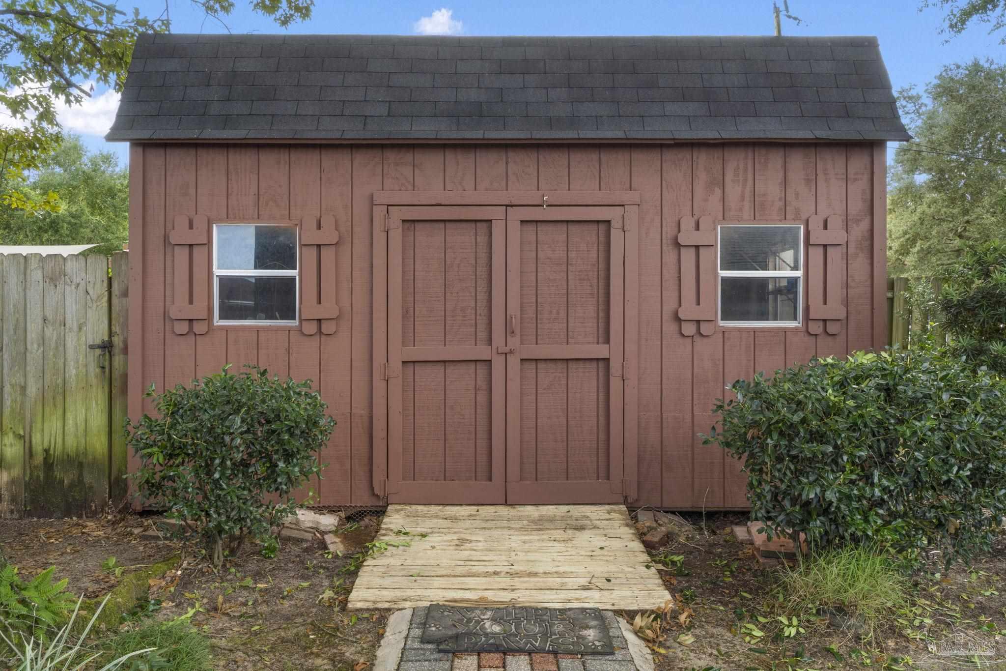 10905 Trellis Ln