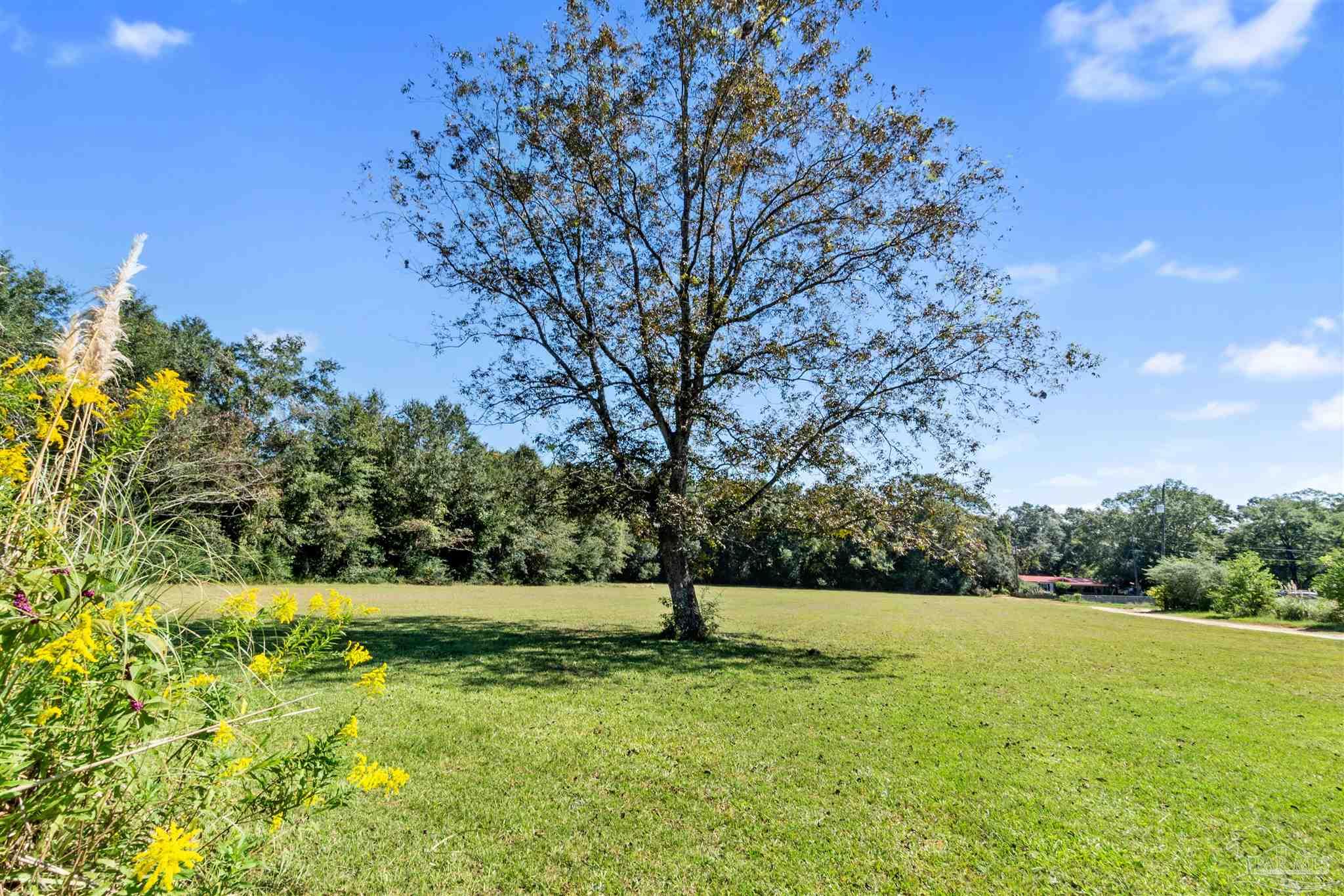 7868 Whiting Field Cir
