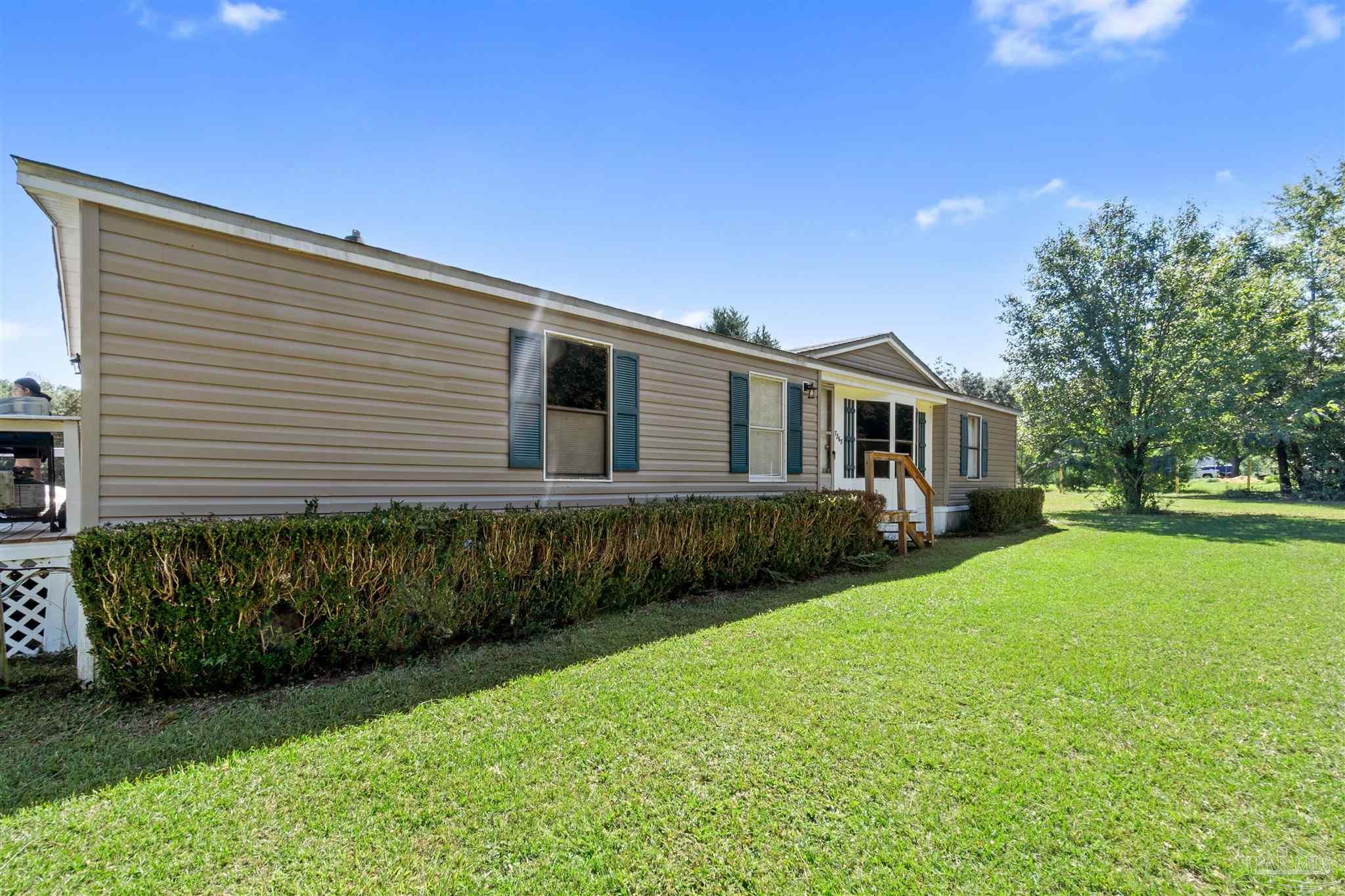7868 Whiting Field Cir