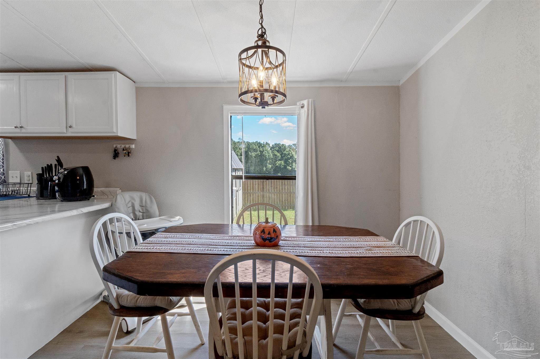 7868 Whiting Field Cir