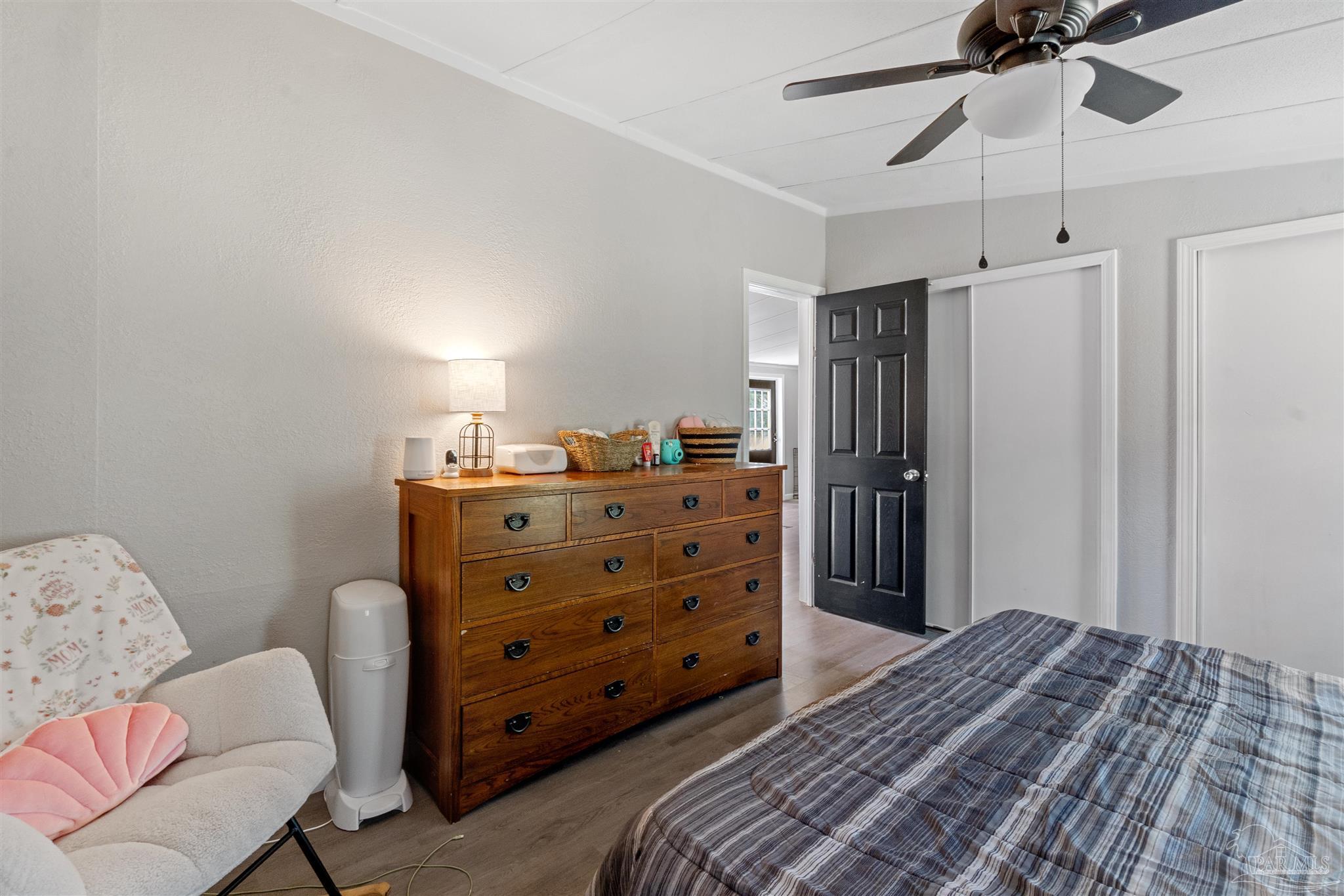 7868 Whiting Field Cir