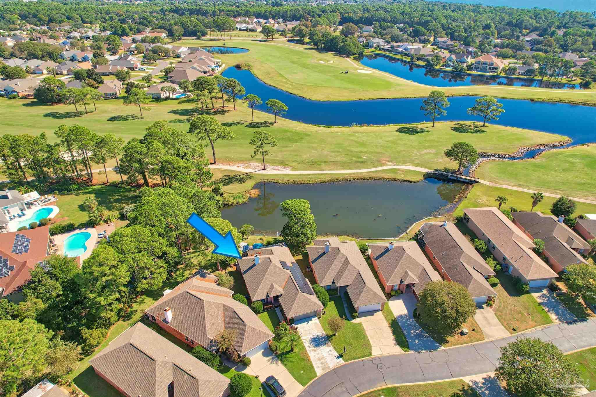 4036 Longwood Cir