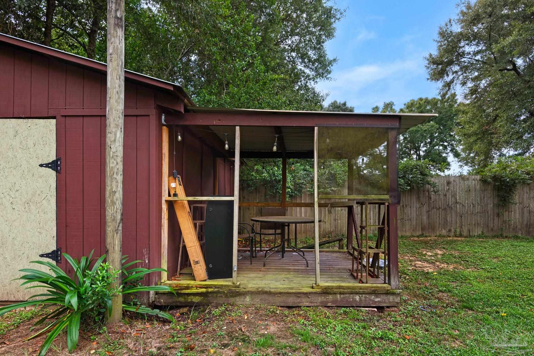 1425 Mckenzie Dr