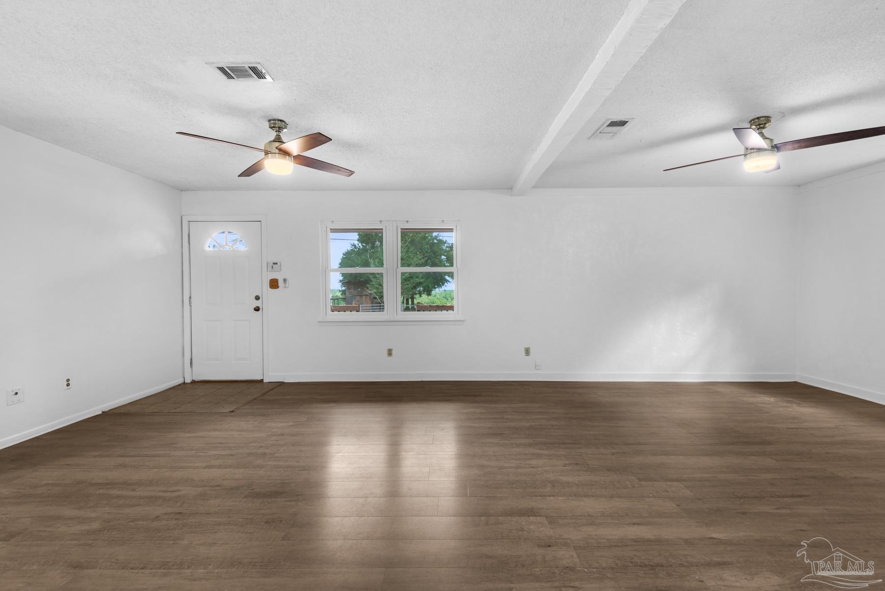 1425 Mckenzie Dr