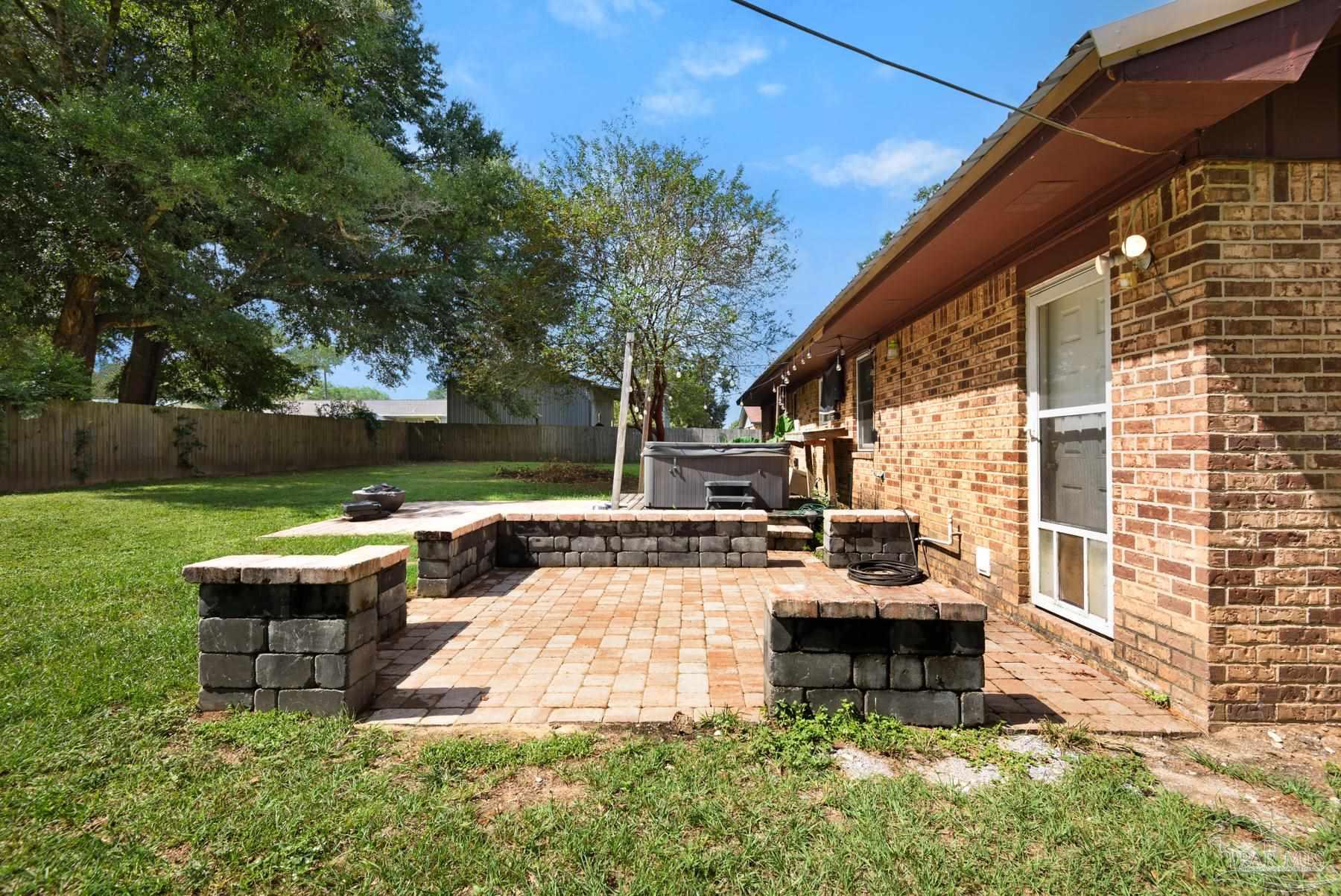 1425 Mckenzie Dr