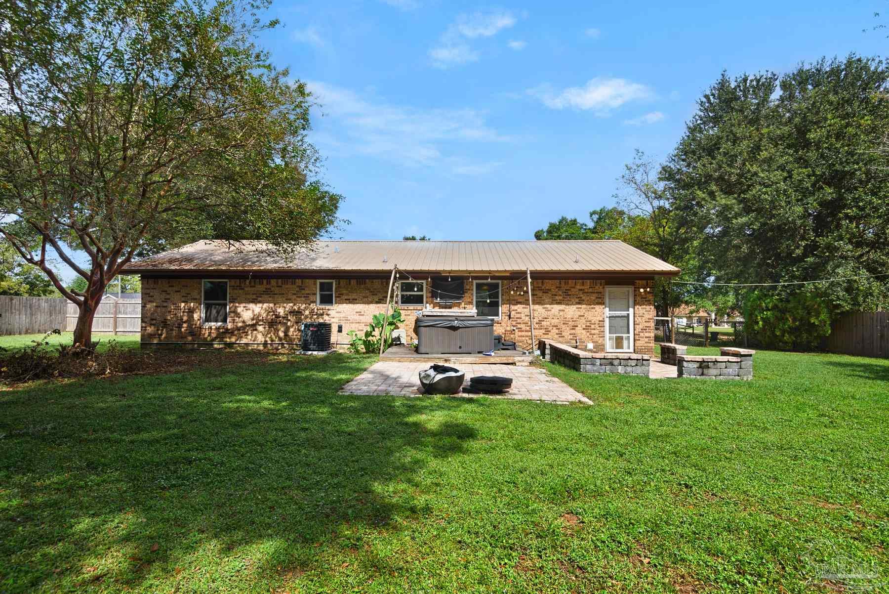 1425 Mckenzie Dr