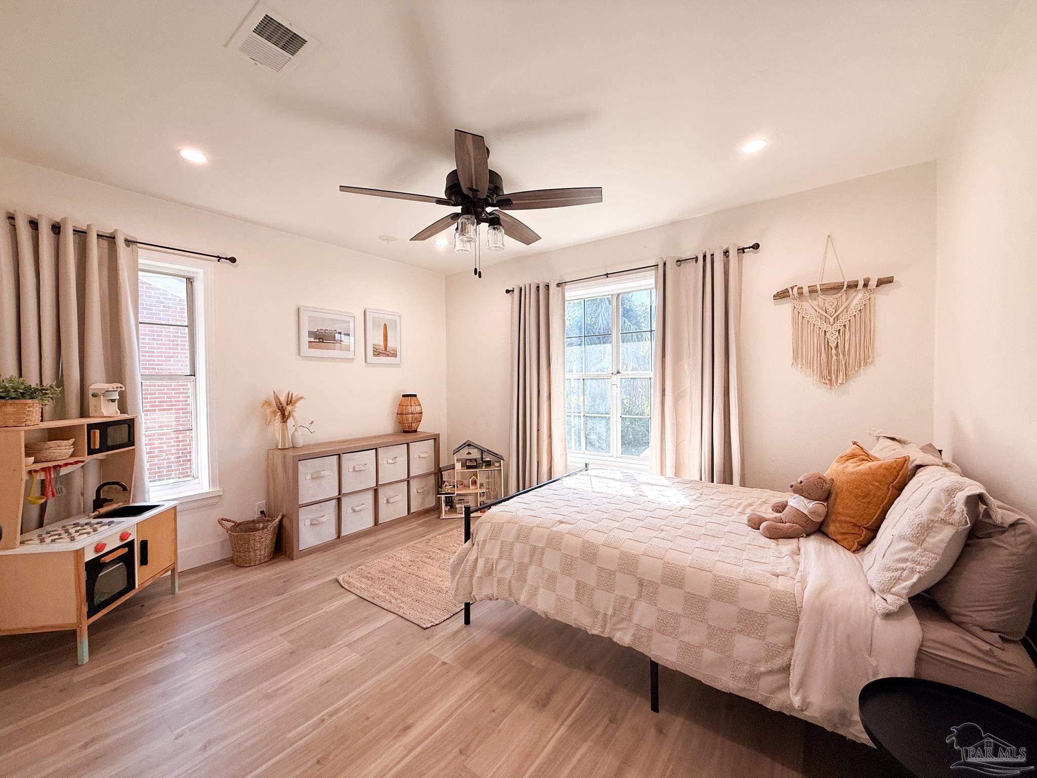 1322 Dexter Ave, Pensacola