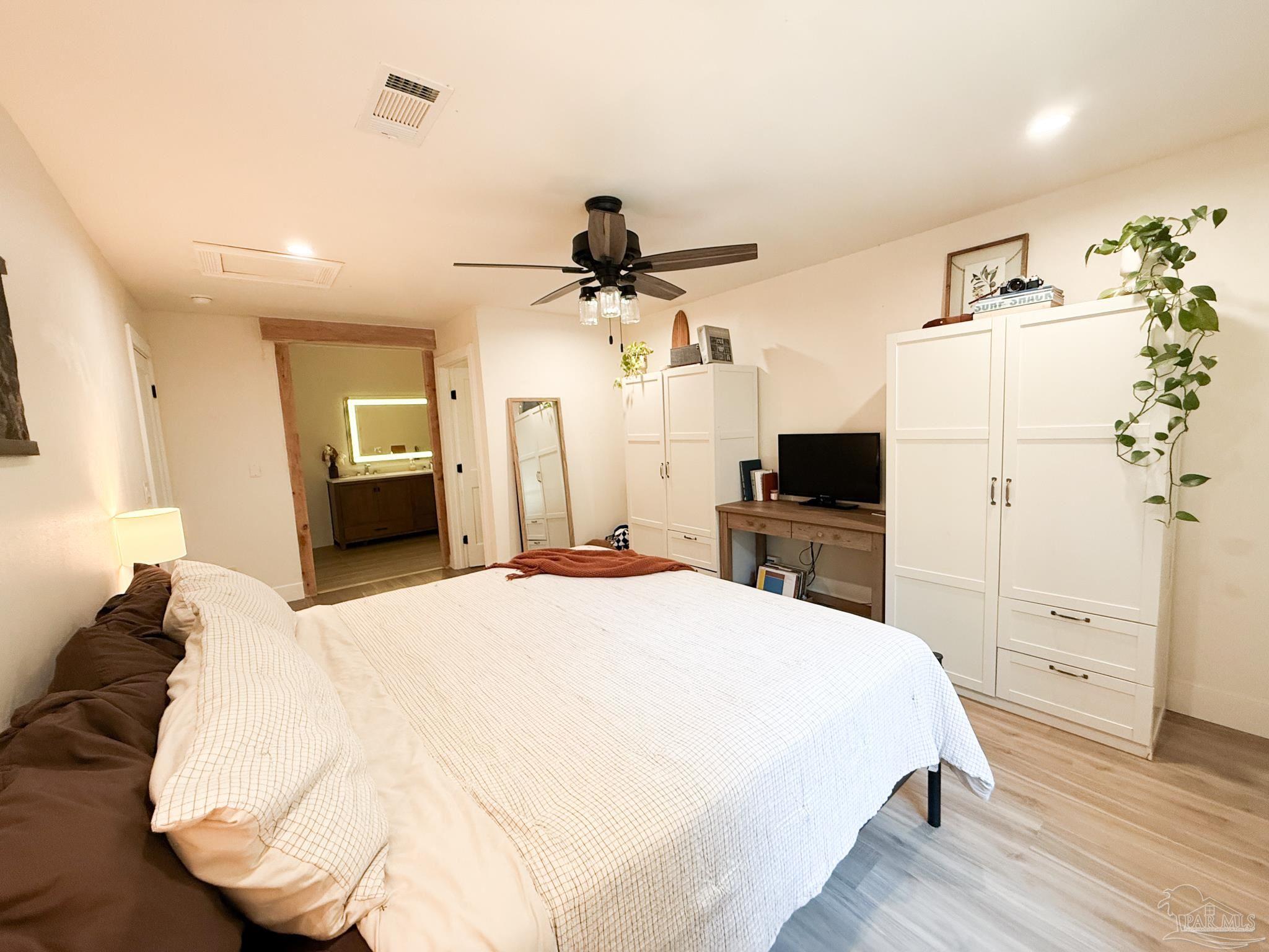 1322 Dexter Ave, Pensacola