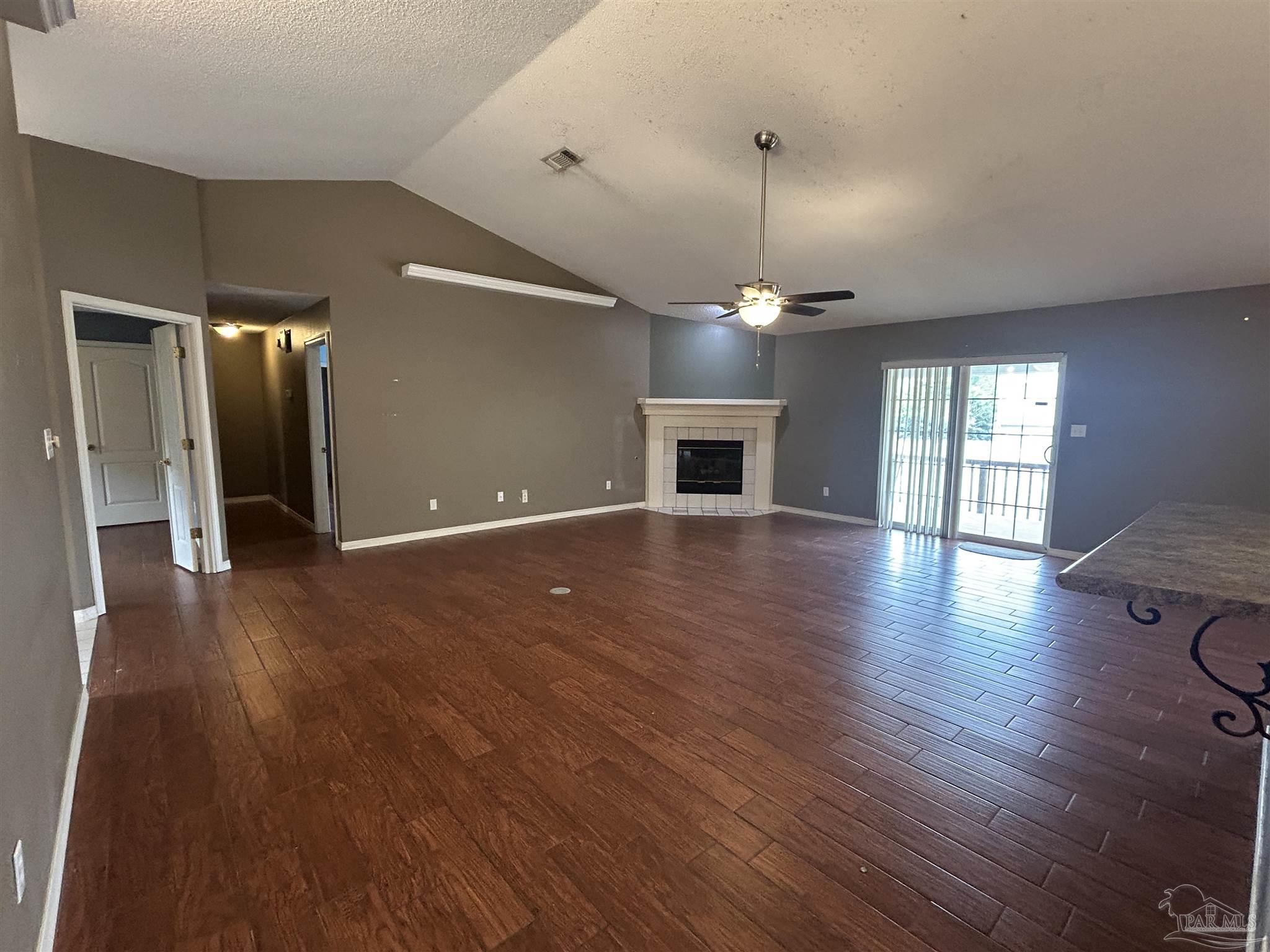 3237 Tallship Ln