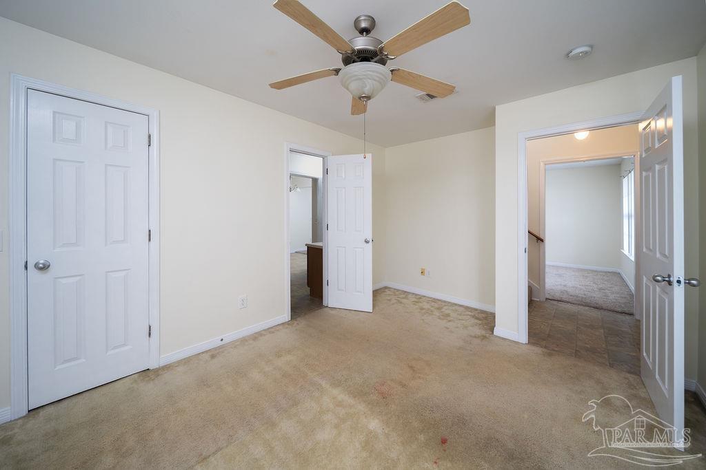 7051 Heather Oaks Dr