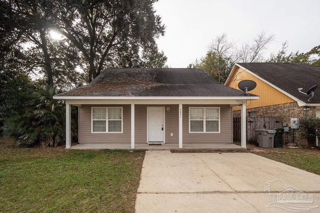 7051 Heather Oaks Dr