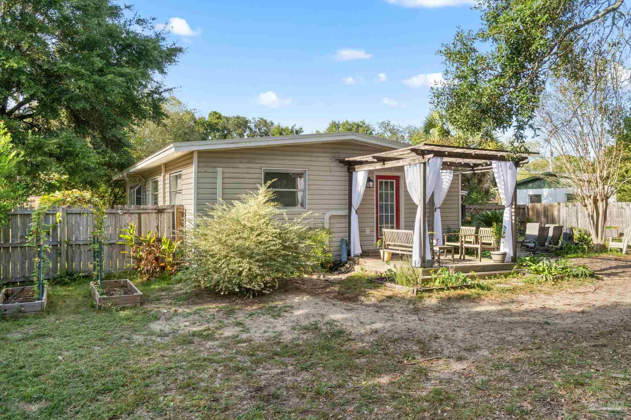 3485 Wellington Rd, Pensacola