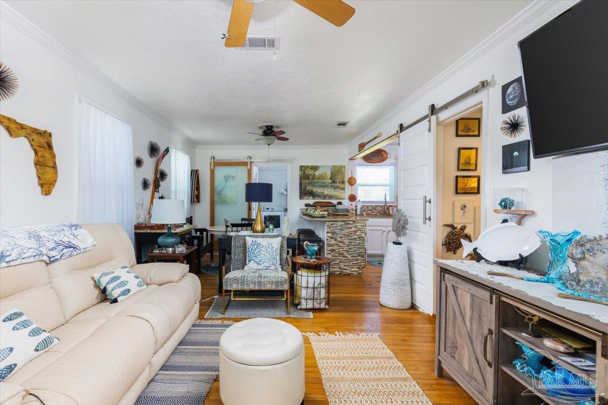 210 Berry Rd, Pensacola