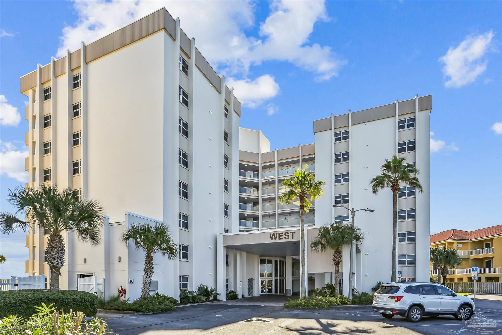 1600 Via Deluna Dr # 702B