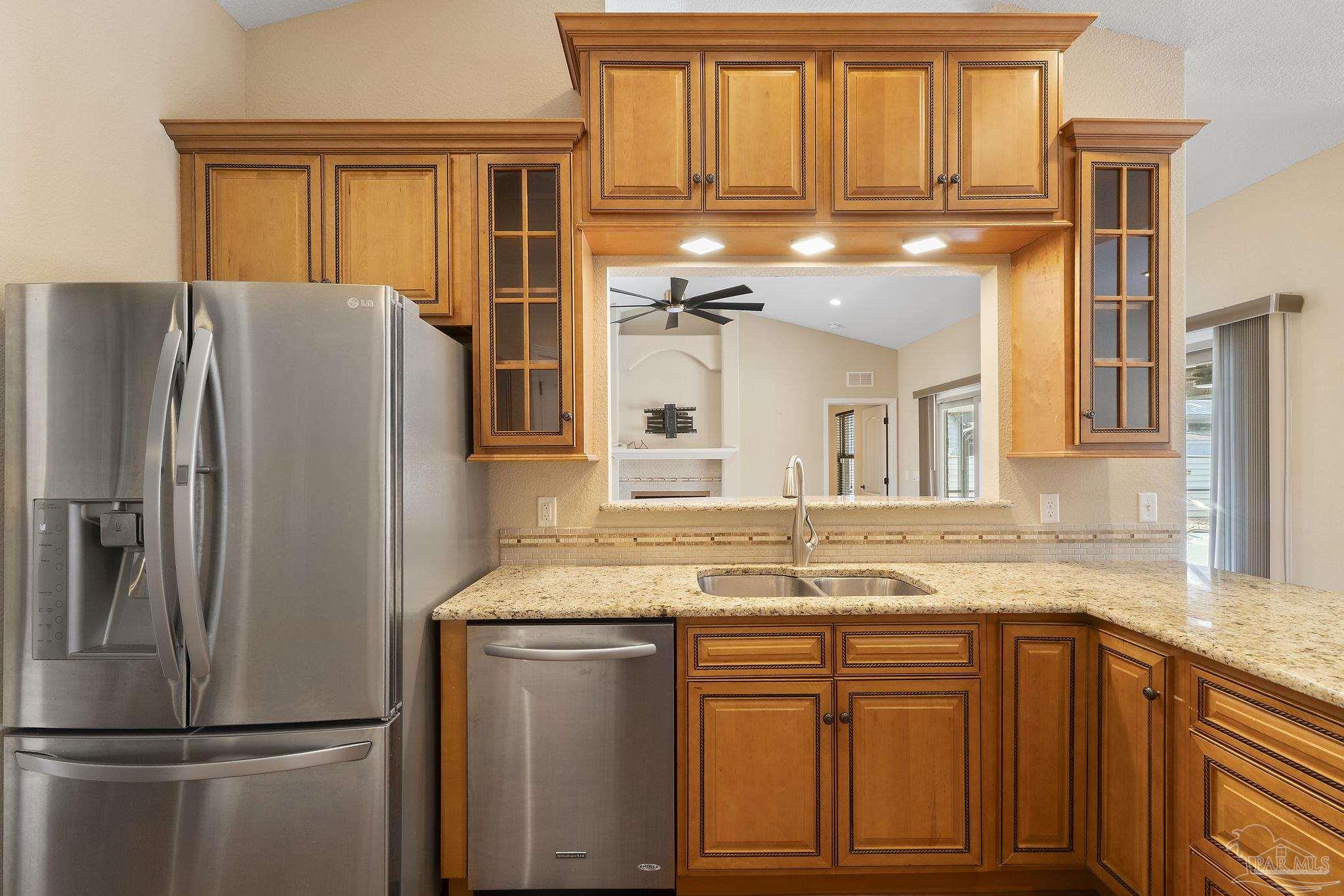 950 Paradise Beach Cir