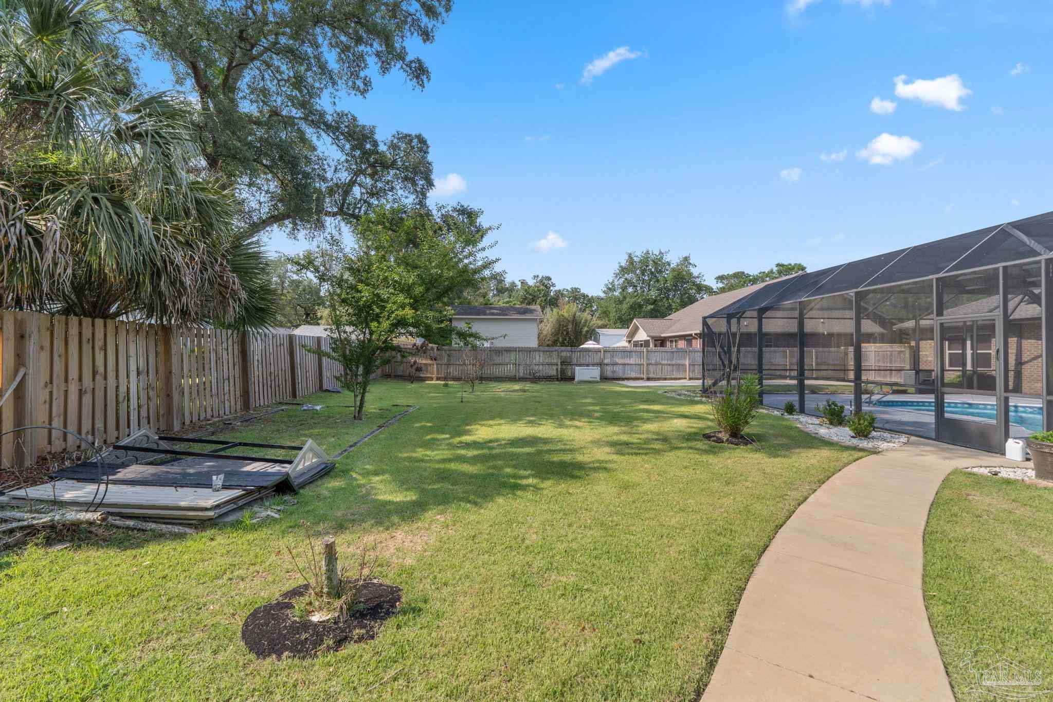 950 Paradise Beach Cir