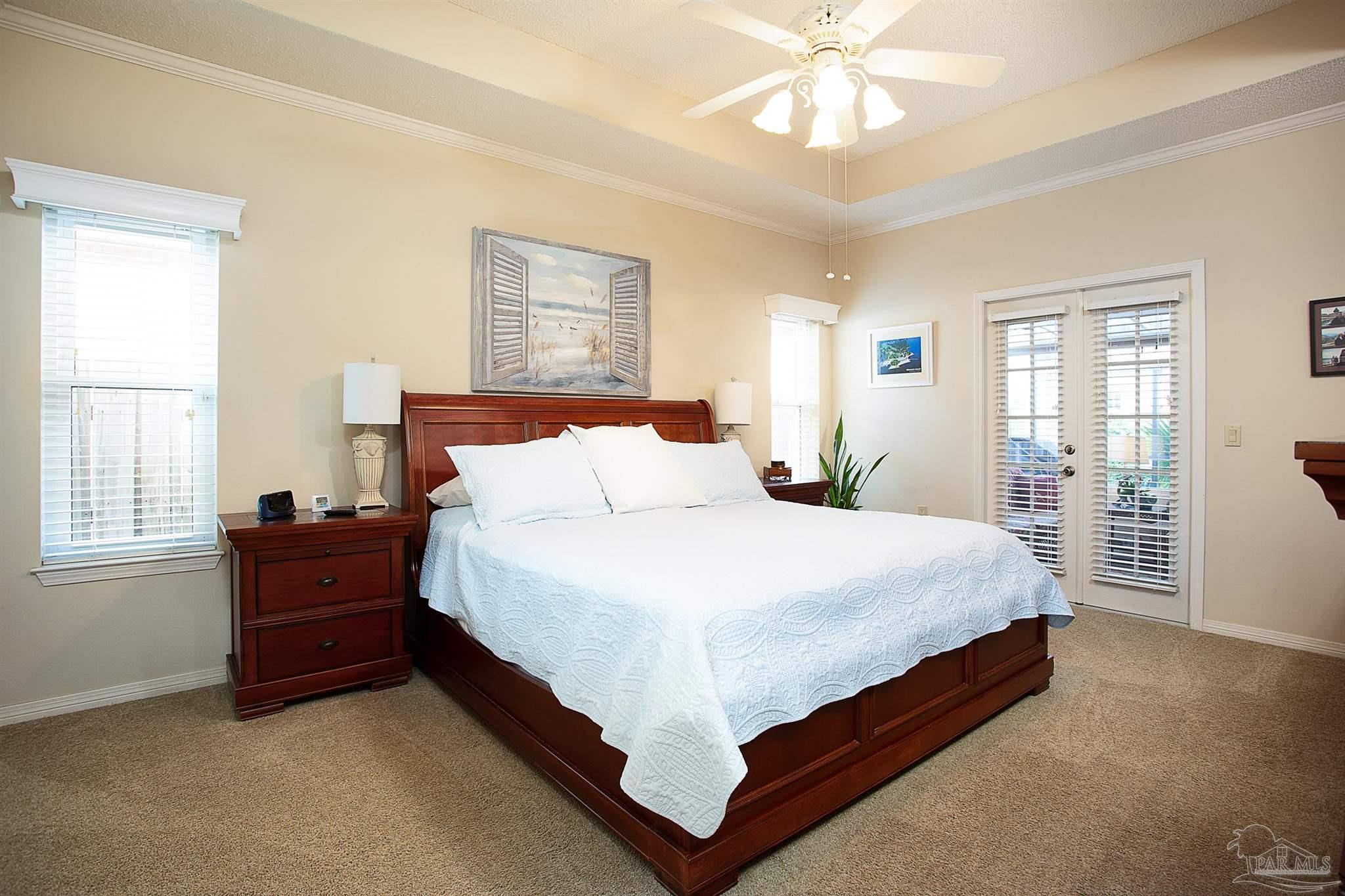 4096 Soundpointe Dr