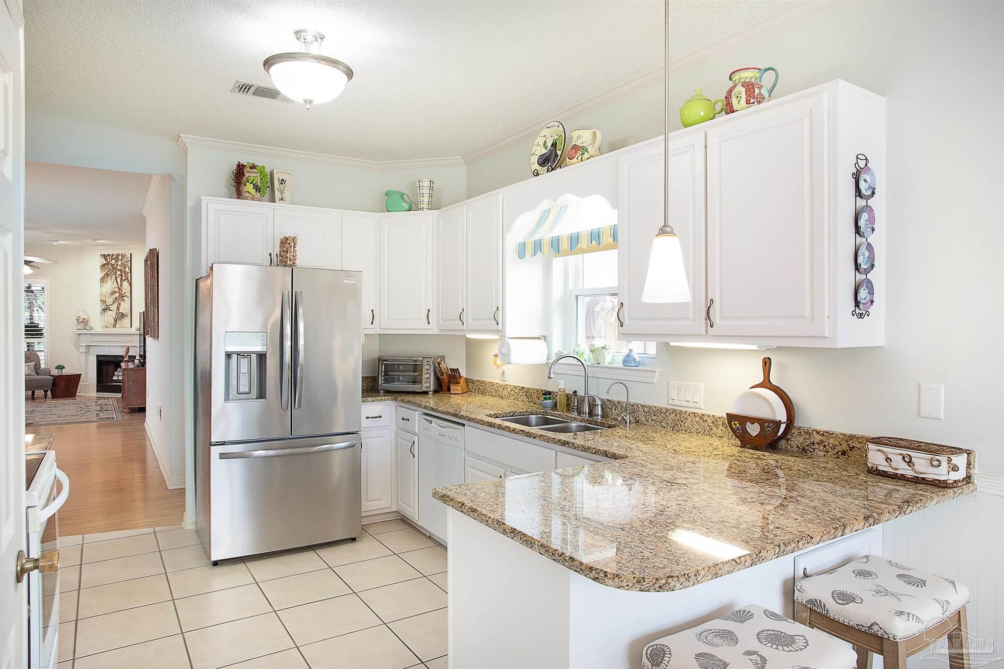 4096 Soundpointe Dr