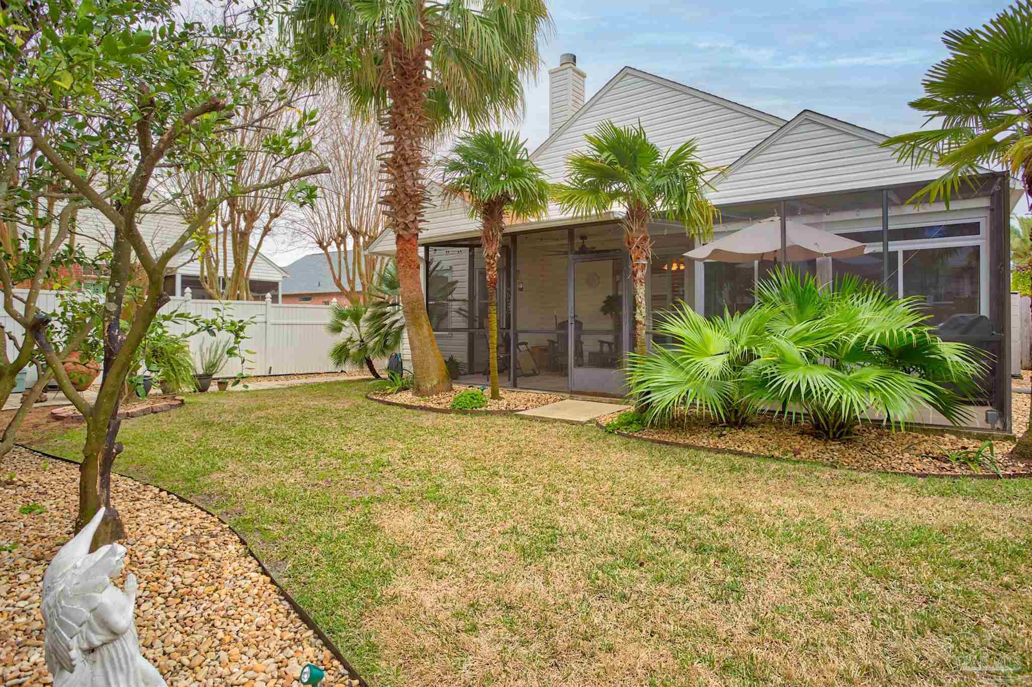 4096 Soundpointe Dr