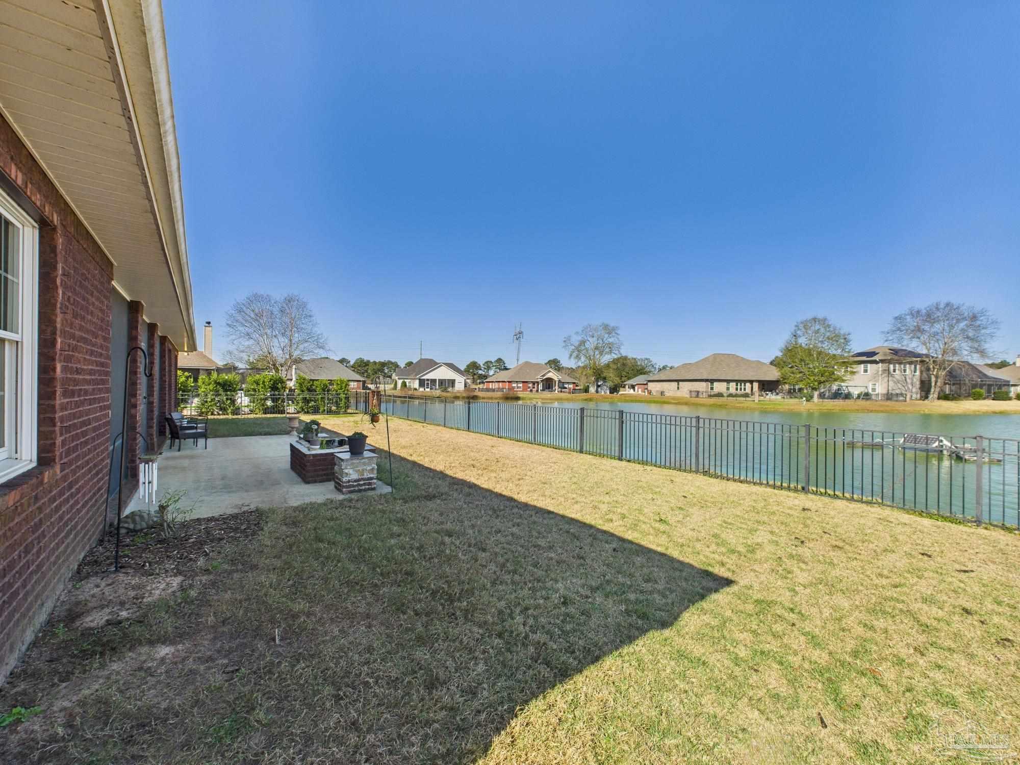 3232 Southfork Dr
