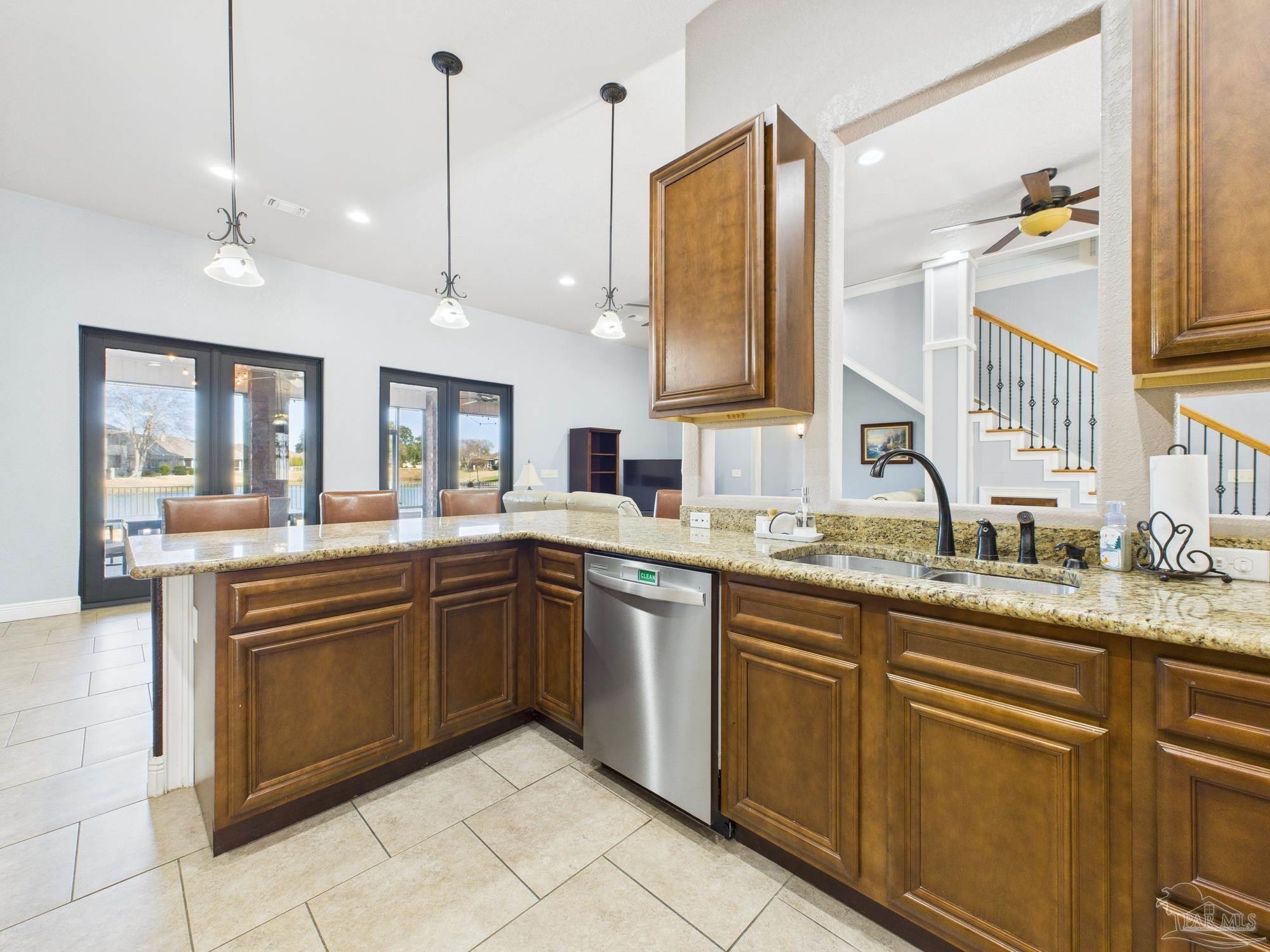 3232 Southfork Dr