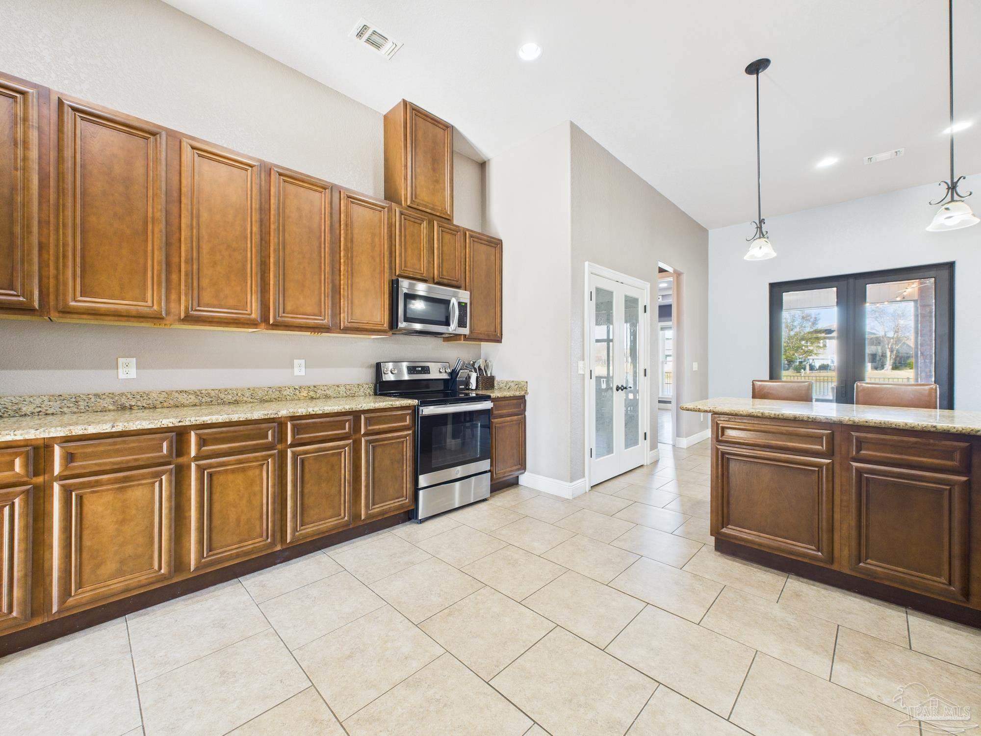3232 Southfork Dr