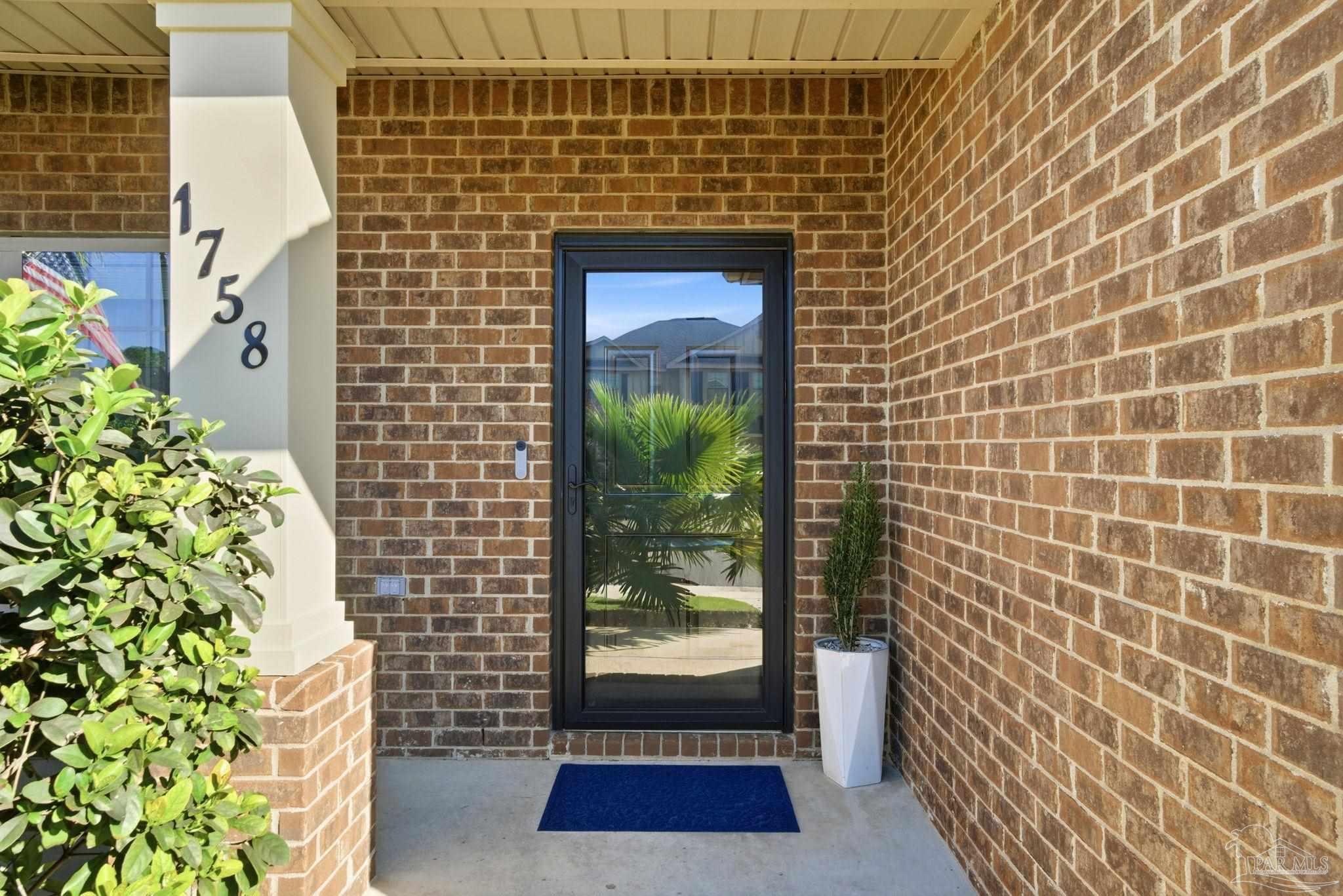 1758 Waterford Sound Blvd