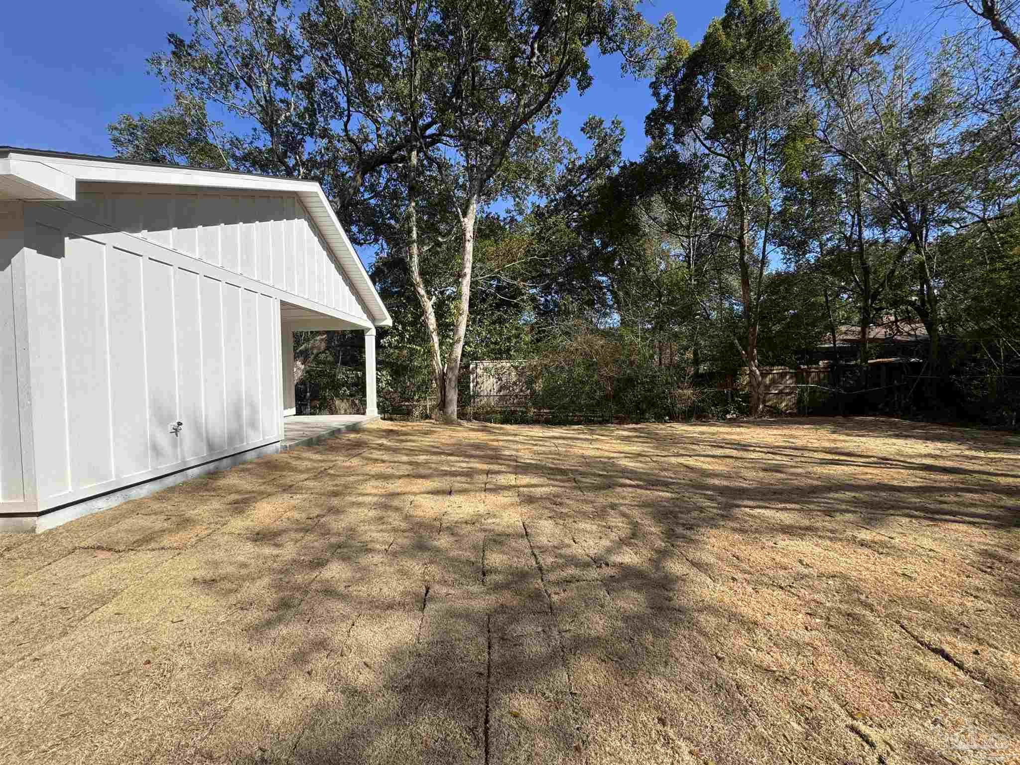 1321 John Carroll Dr