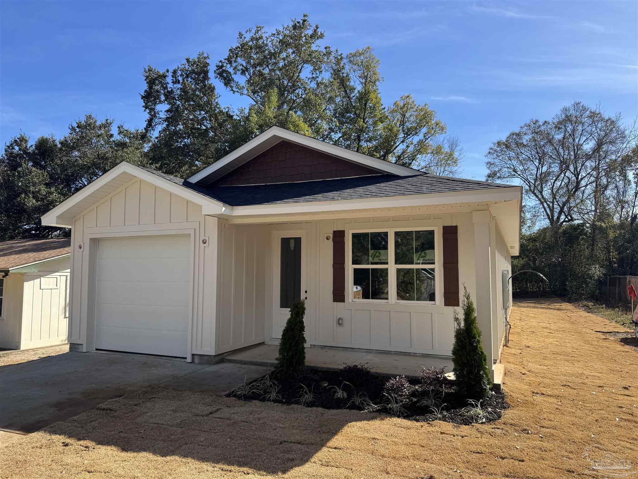 1321 John Carroll Dr