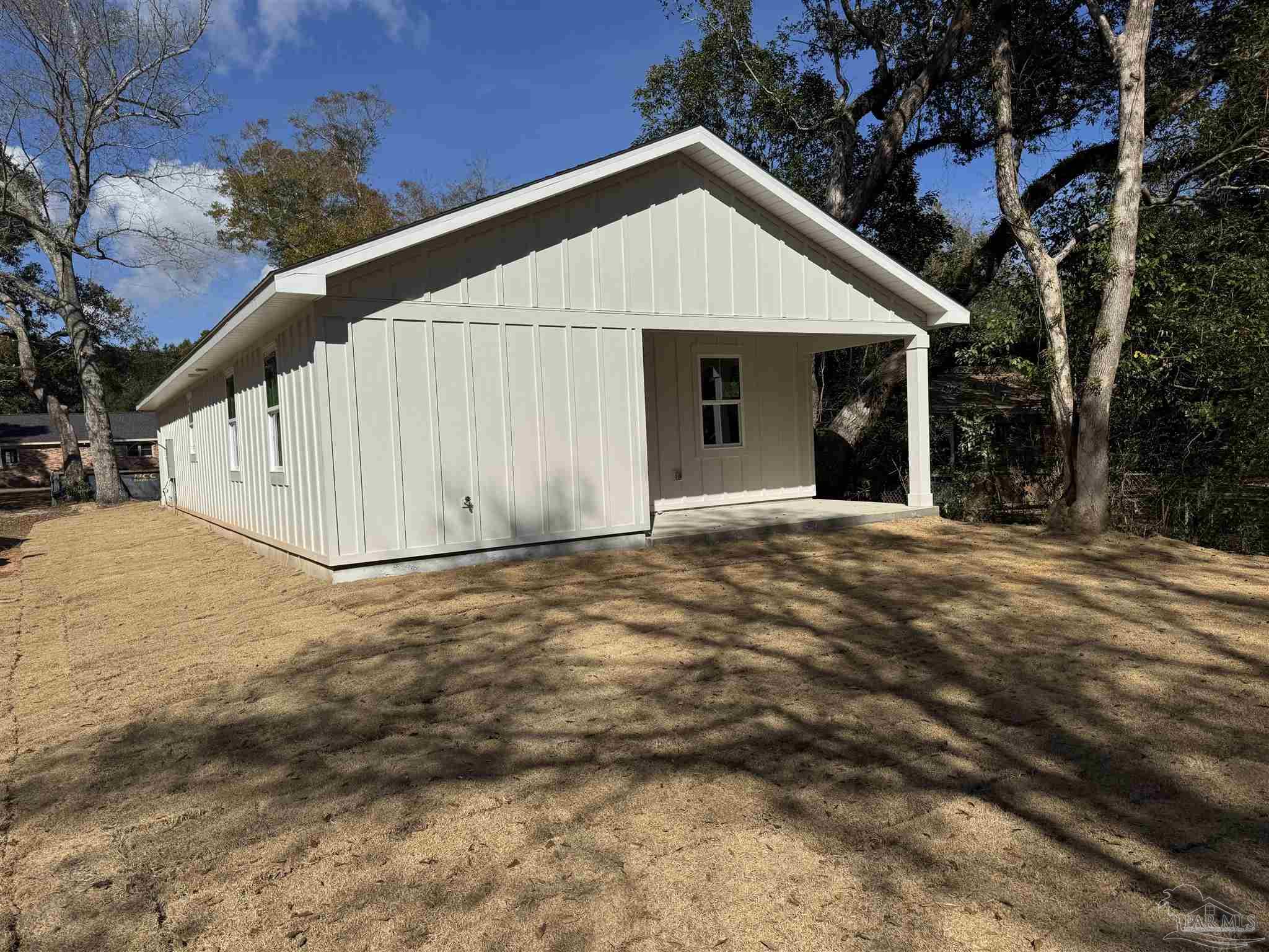 1321 John Carroll Dr