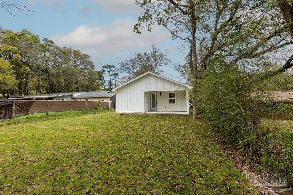 1321 John Carroll Dr