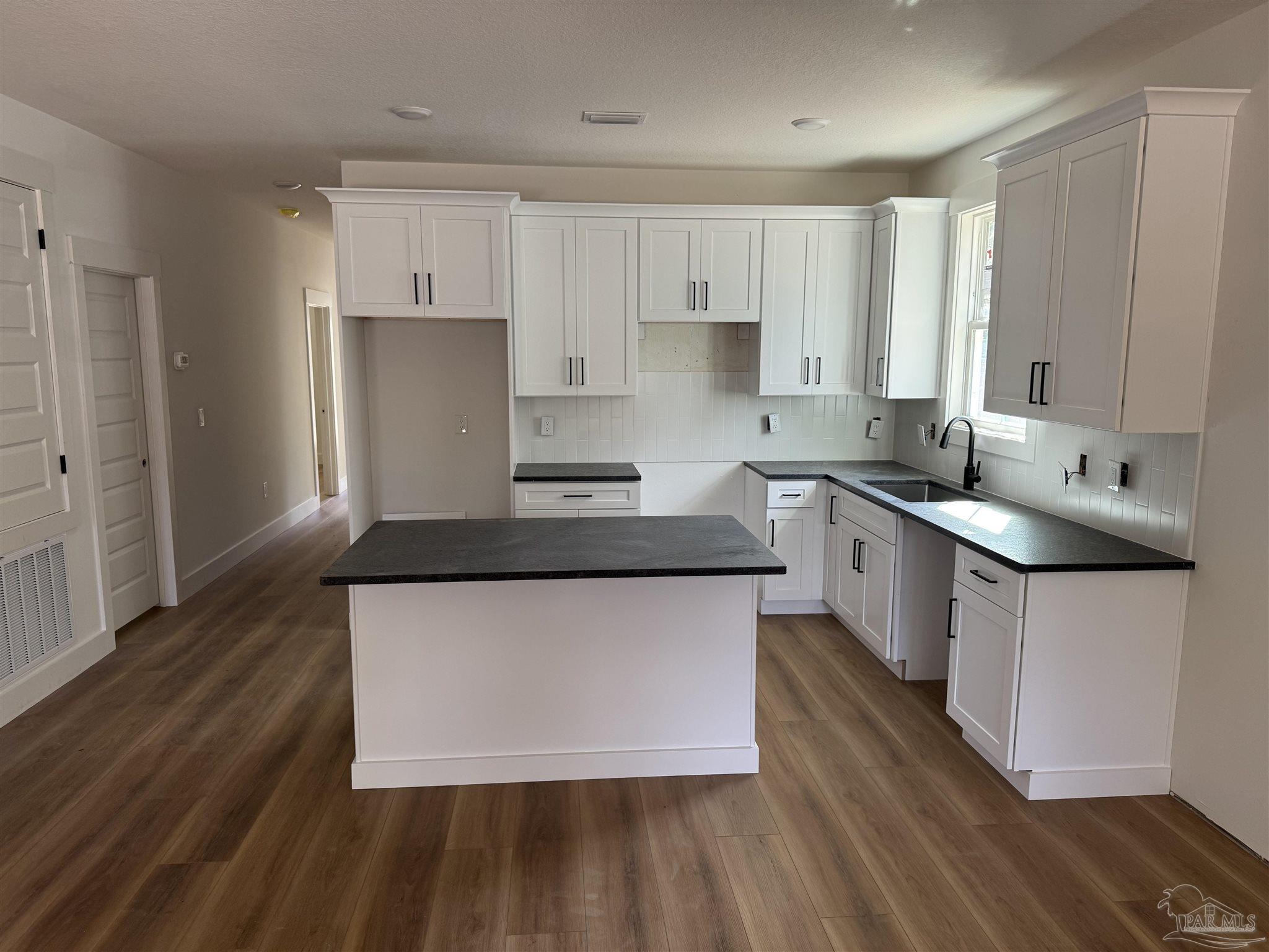 1321 John Carroll Dr