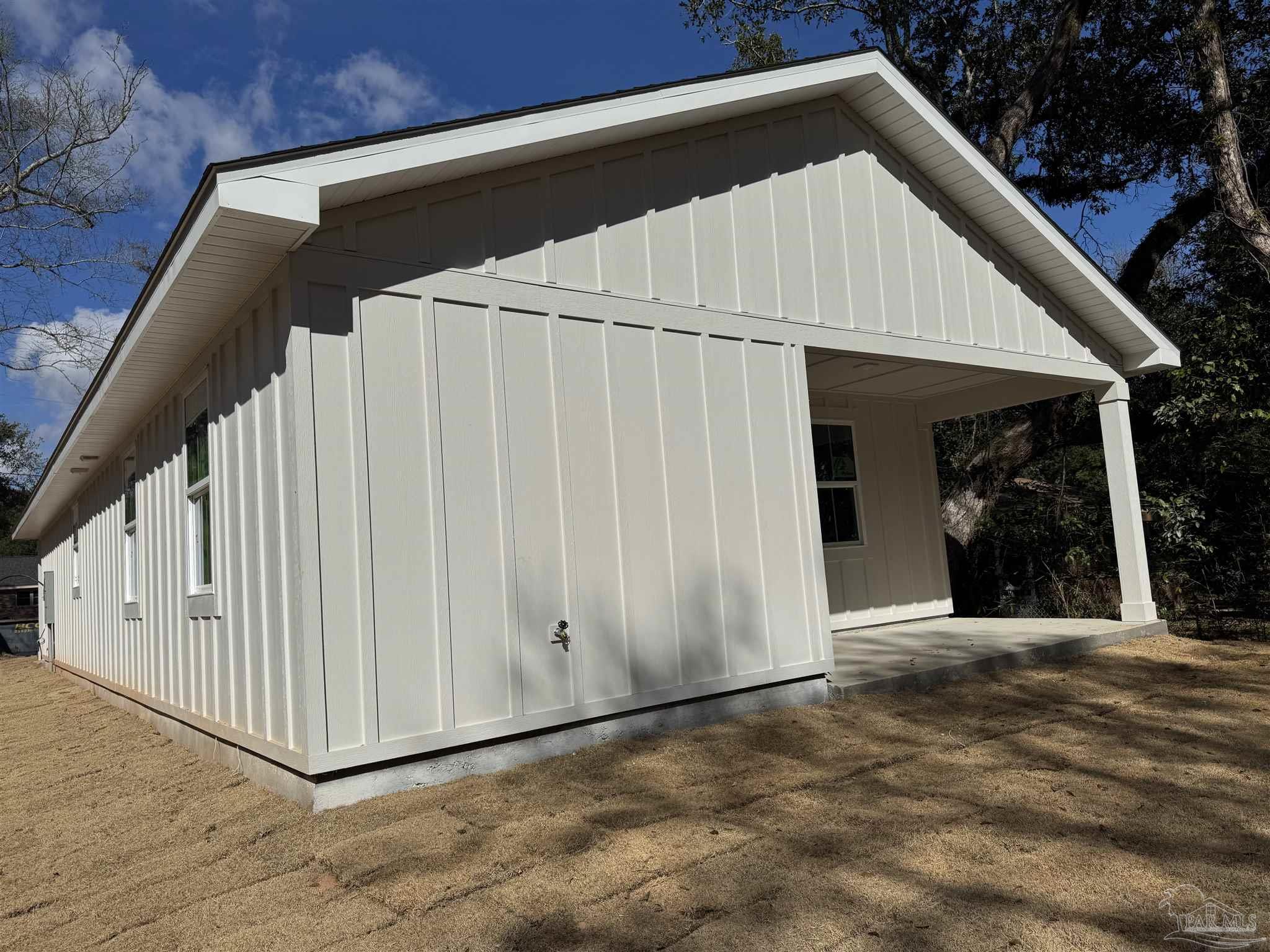 1321 John Carroll Dr