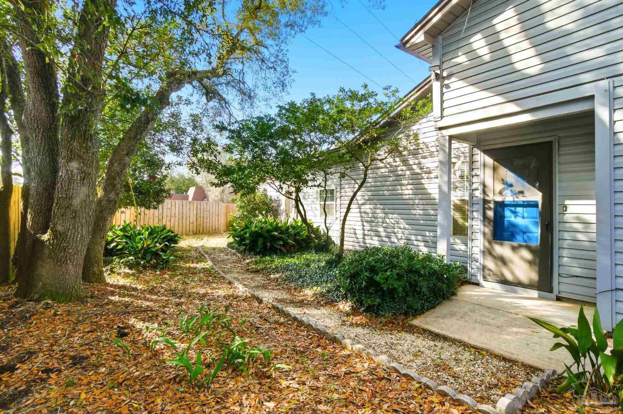 6301 Langley Place Rd