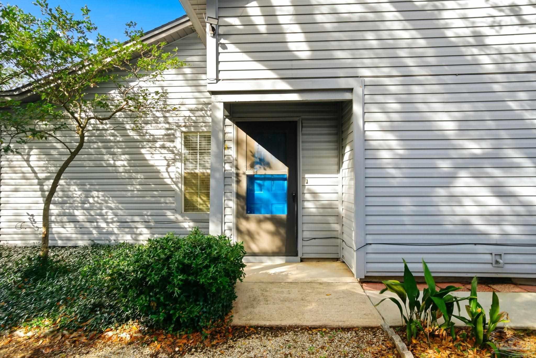 6301 Langley Place Rd